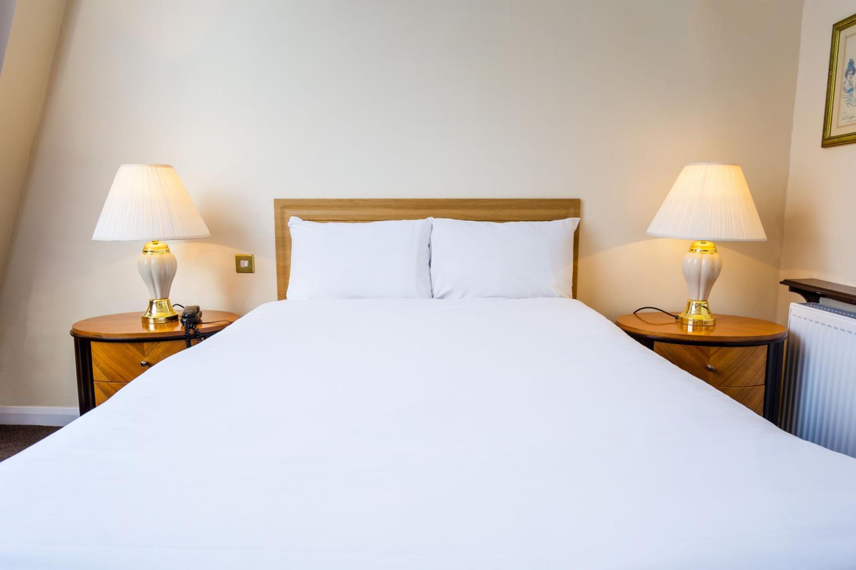 Double Room - Photo 3
