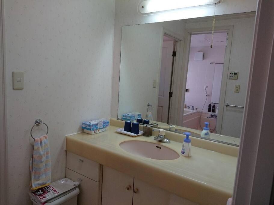 Three-Bedroom House photo 2