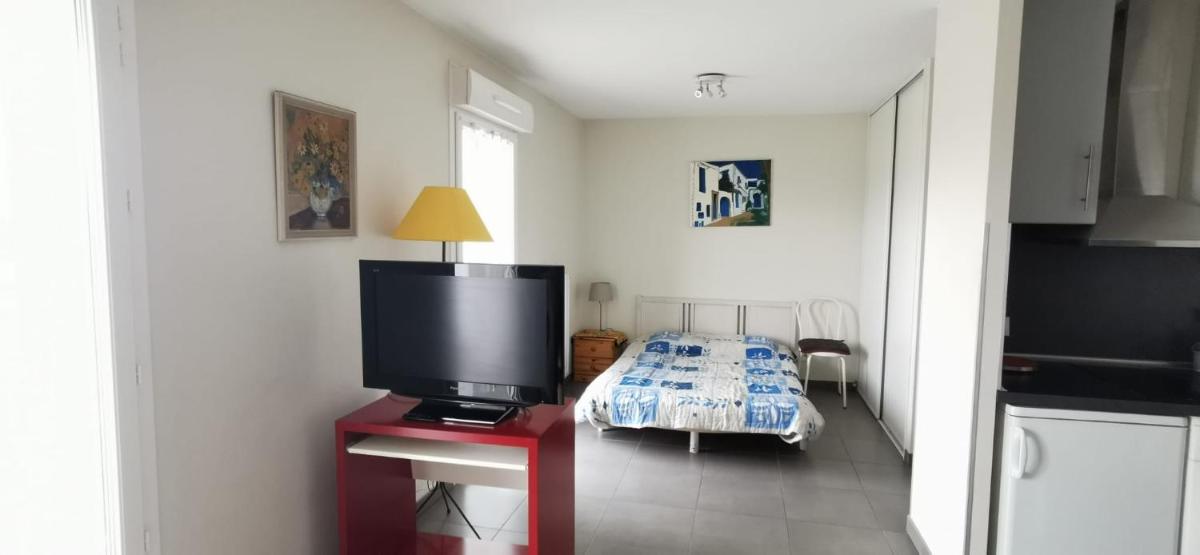Apartment with Mountain View photo 1