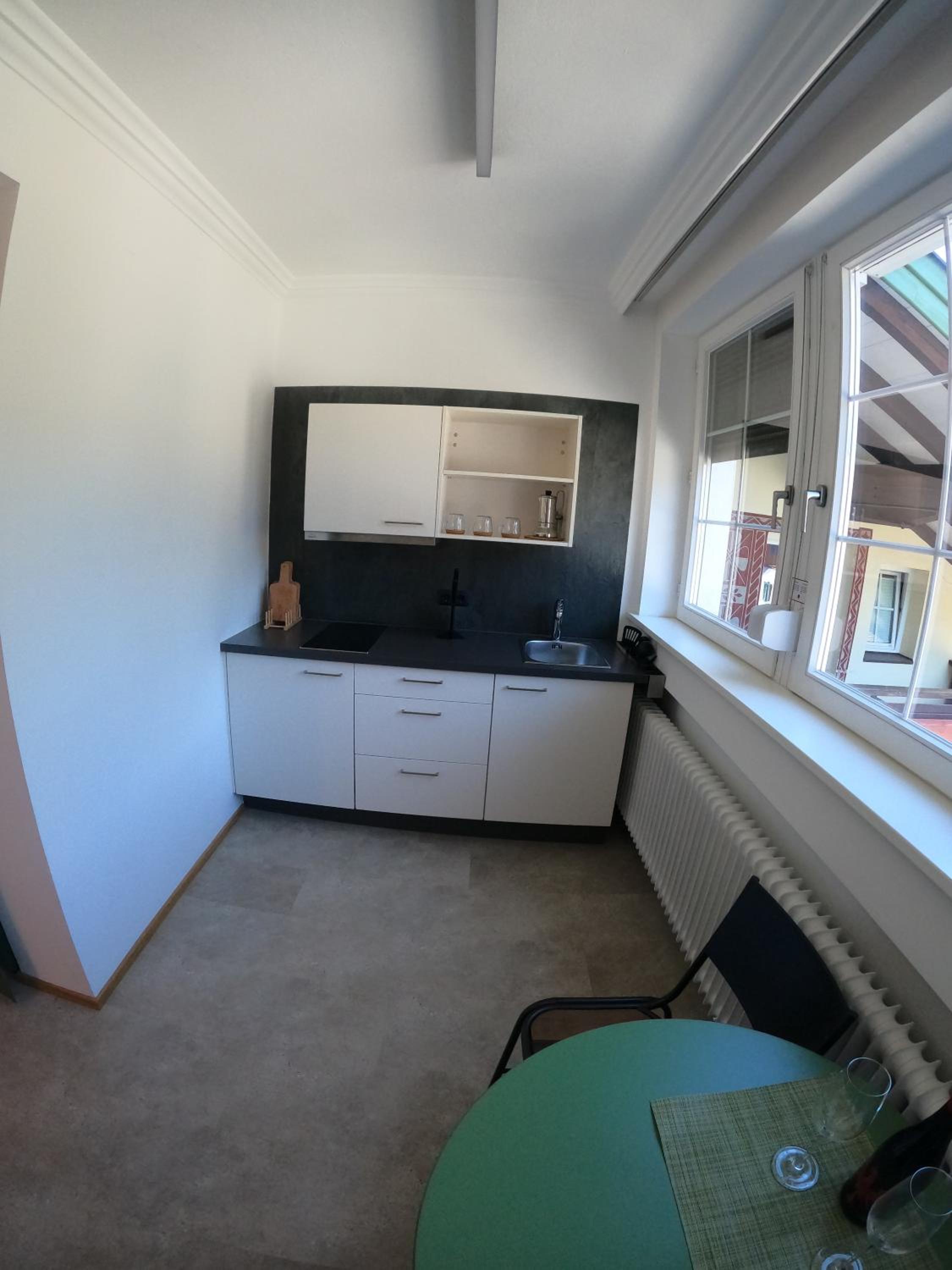 Apartment photo 3