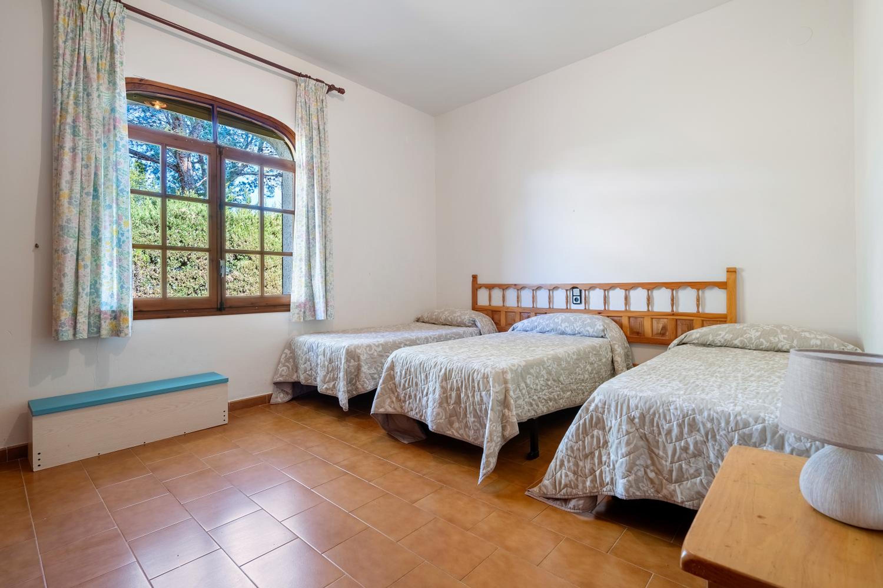 Casa de cinco habitaciones