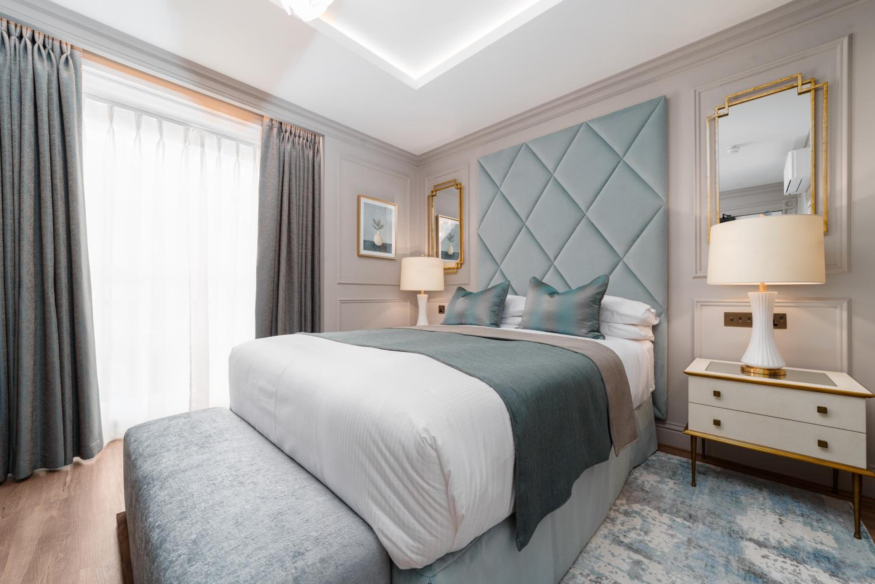 Deluxe King Room photo 3