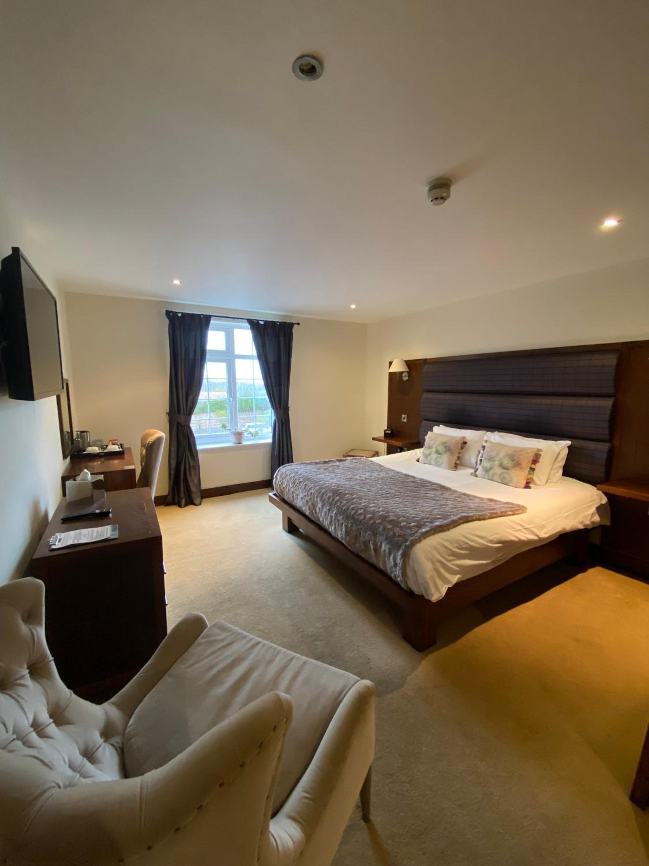 Double Room - Photo 2