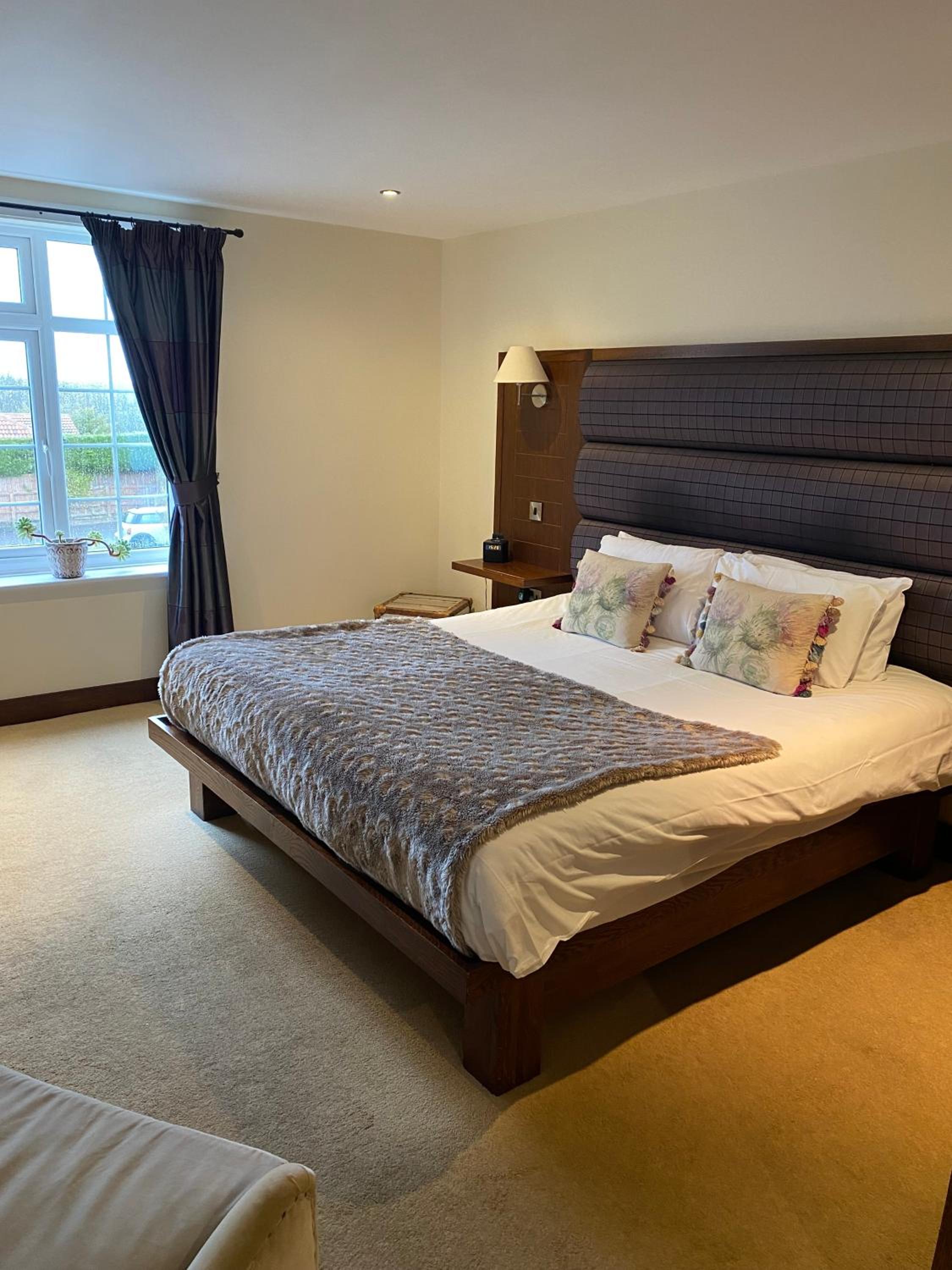 Double Room - Photo 4