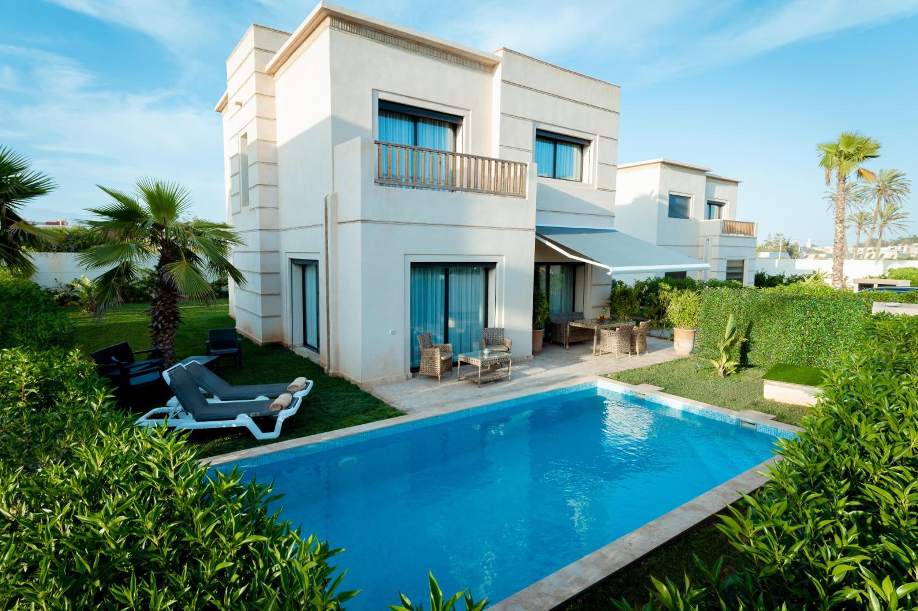 Three-Bedroom Villa photo 2