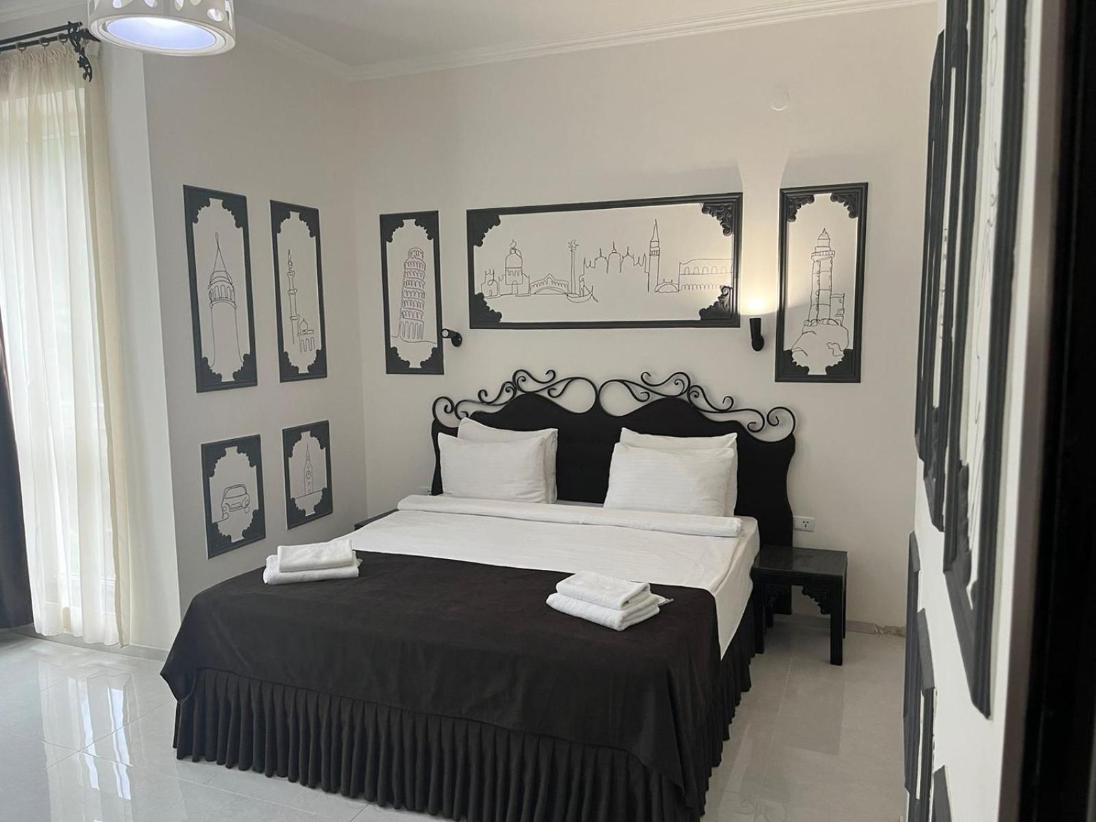 Suite With Balcony photo 1