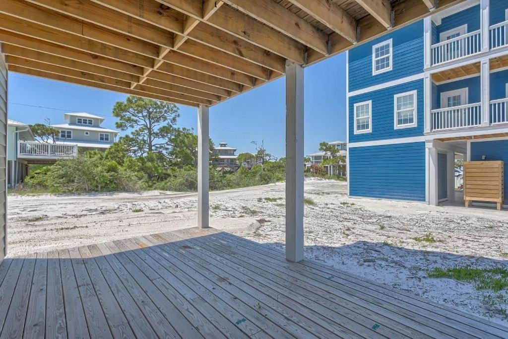 Four-Bedroom Vacation Home photo 2