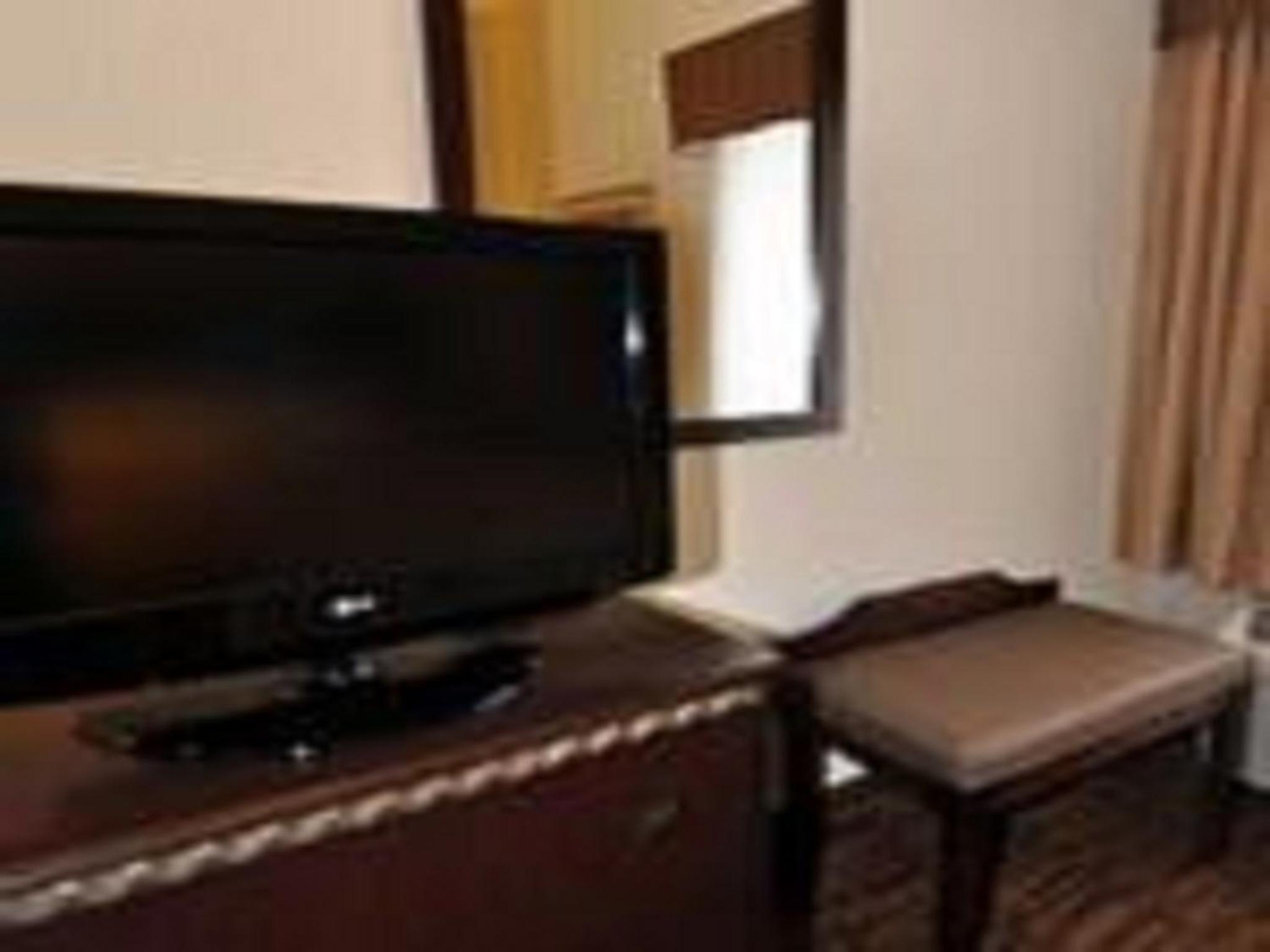 King Room - Non-Smoking photo 1