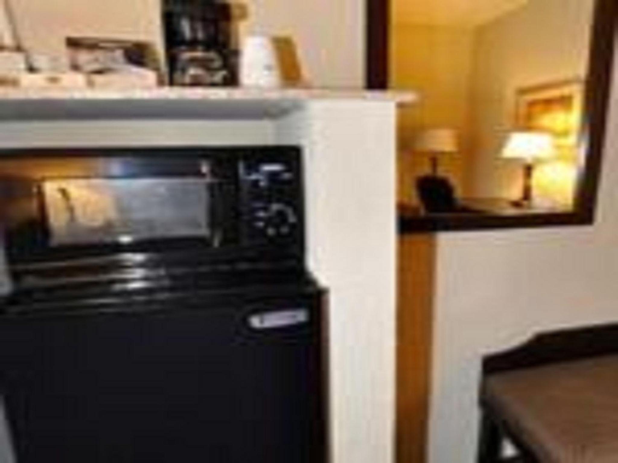 King Room - Non-Smoking photo 3