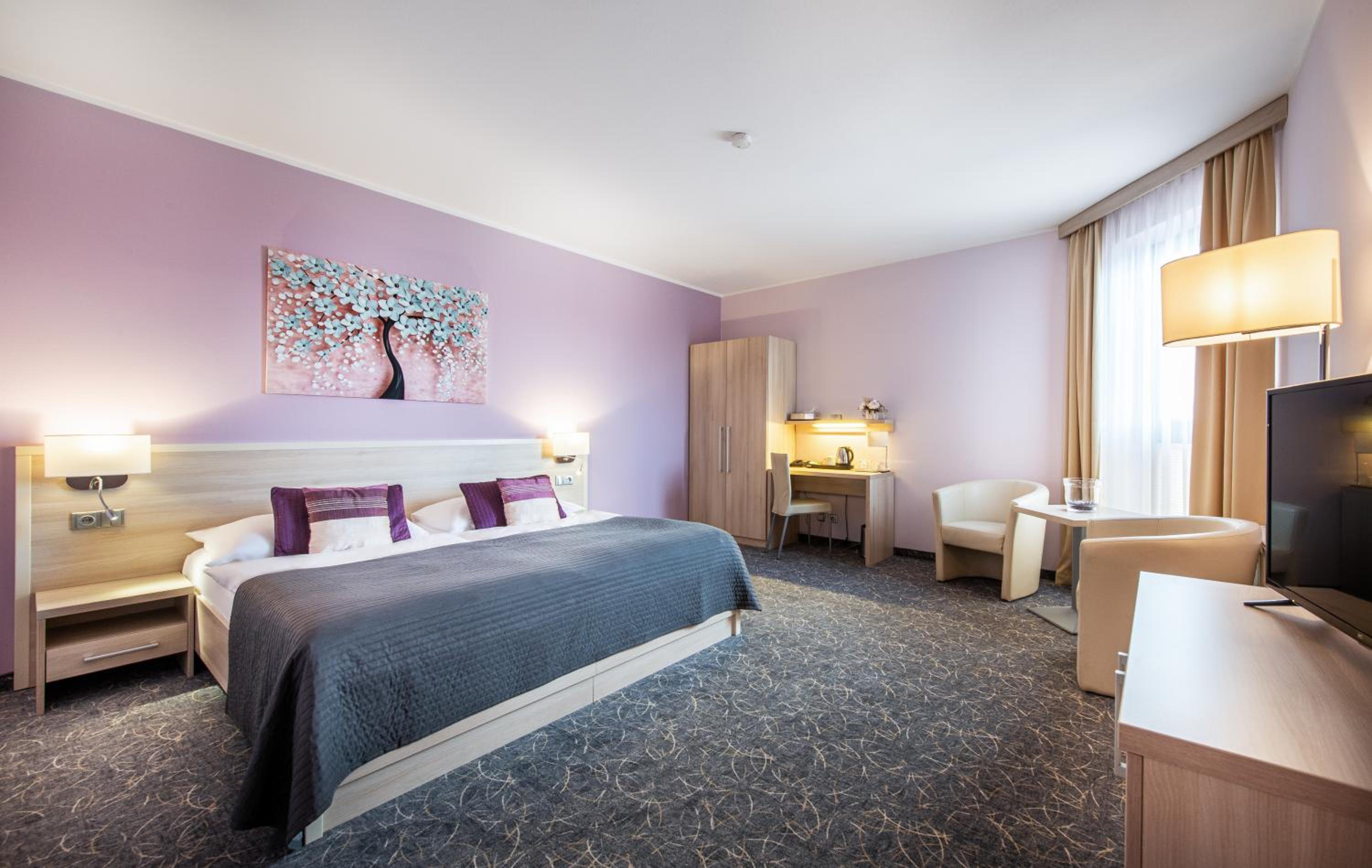 Comfort Double or Twin Room