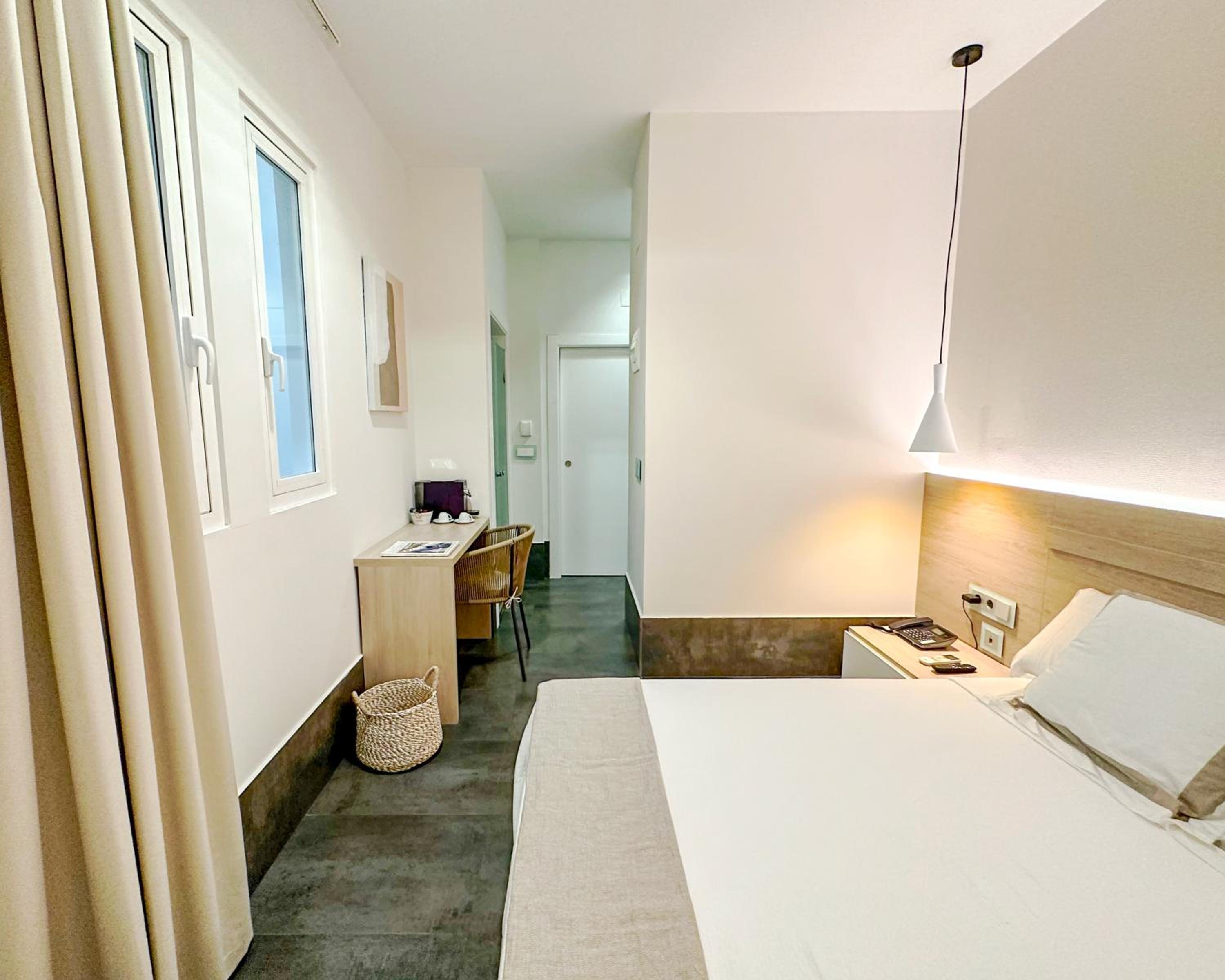 Double Room - Photo 1