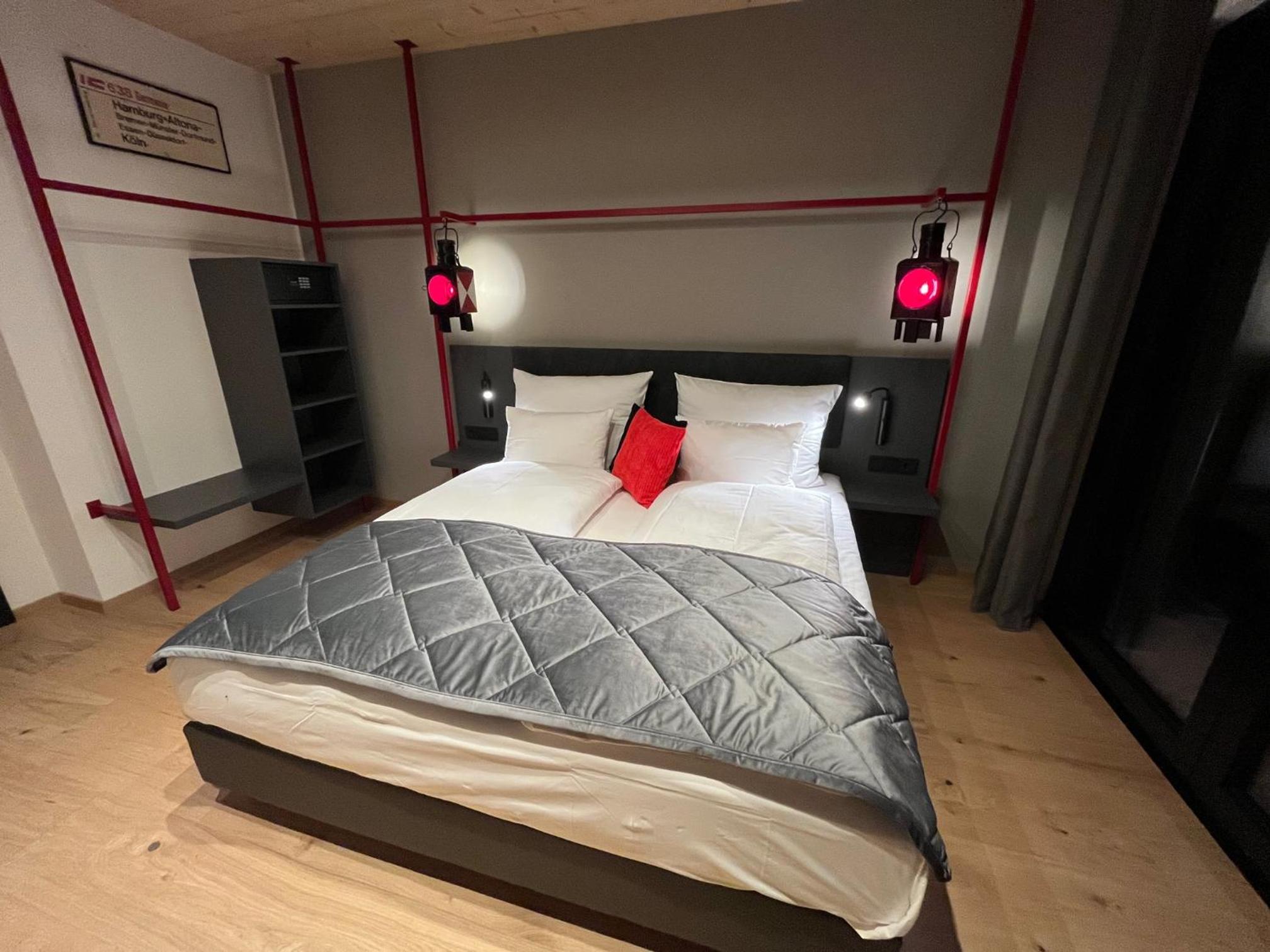 Double Room - Photo 21