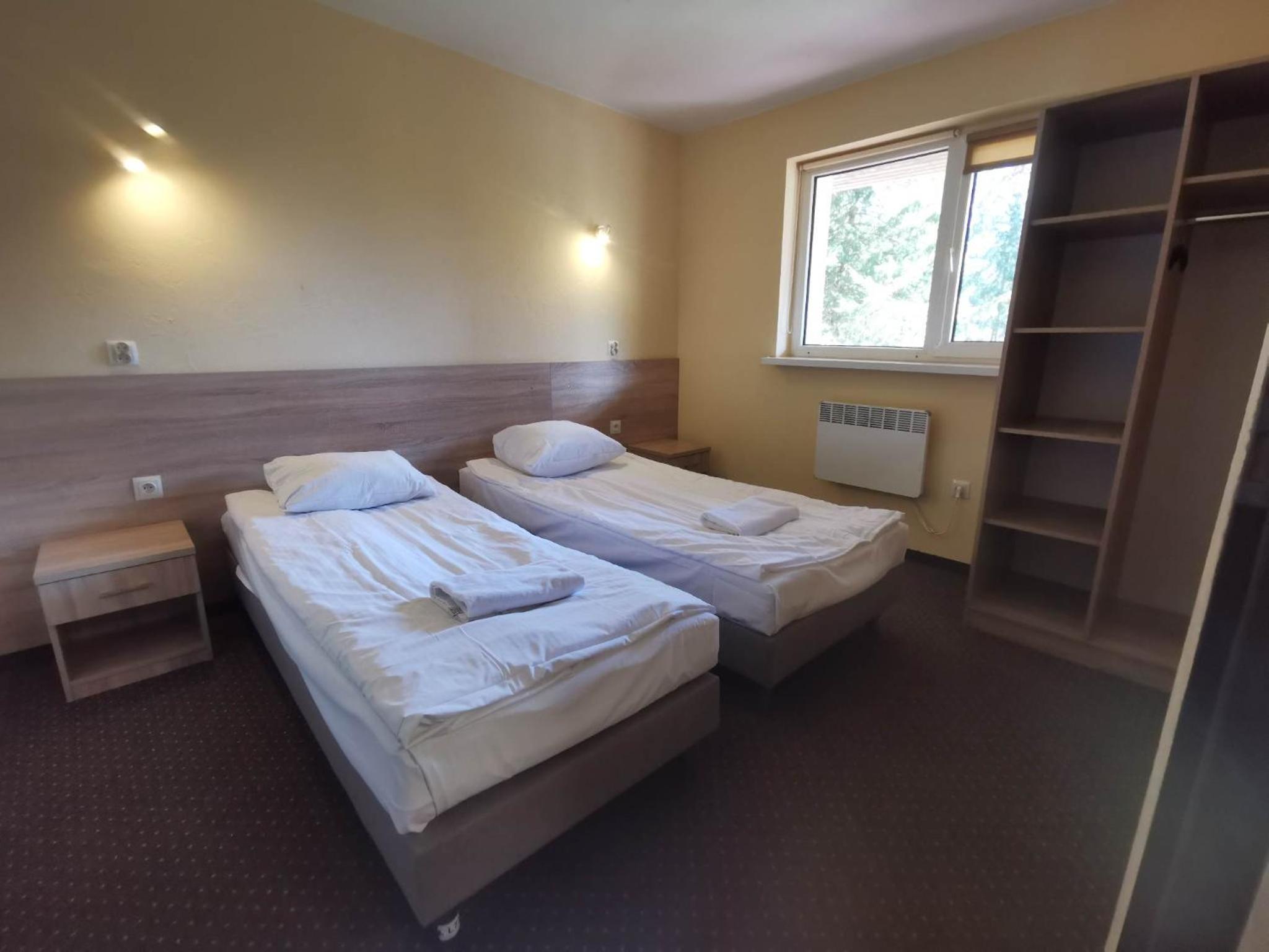 Two-Bedroom Apartment - Photo 2