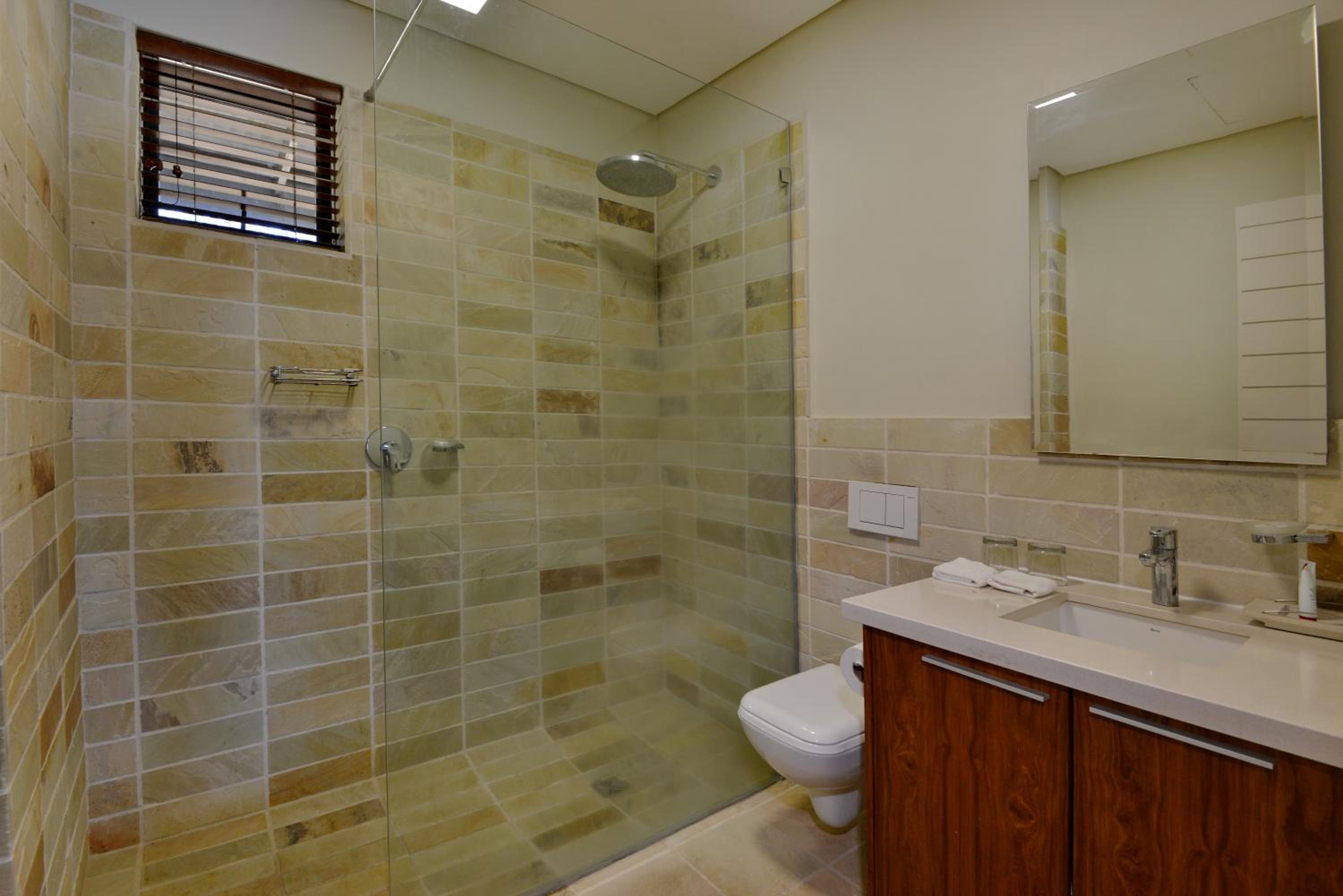 Deluxe Room - Photo 2