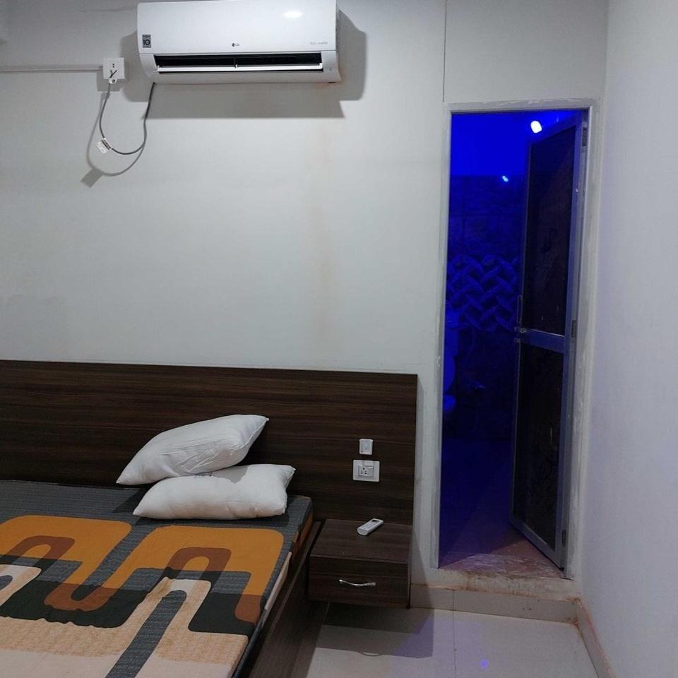 Classic Triple Room photo 1