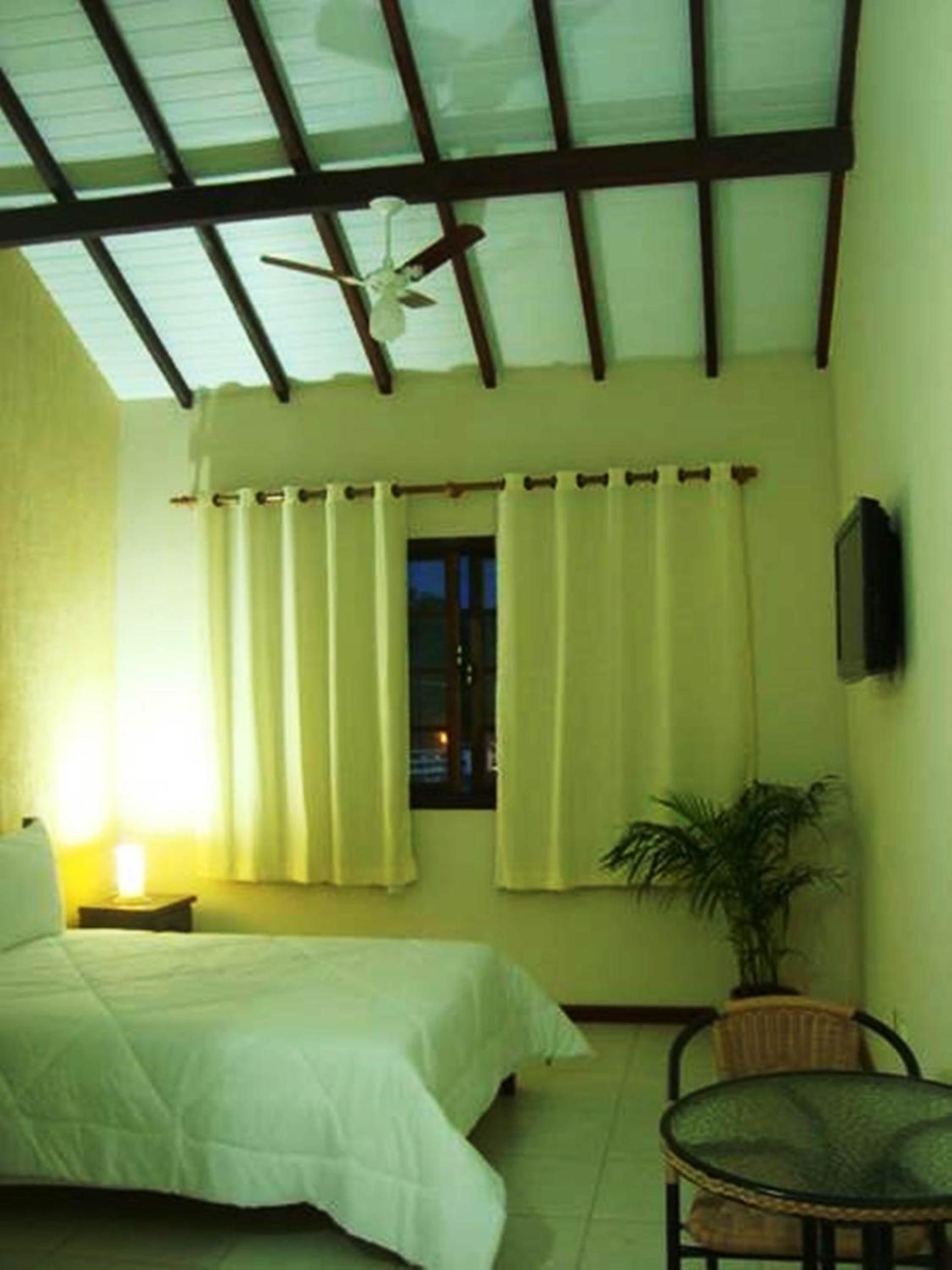 Comfort Room with Shower photo 2