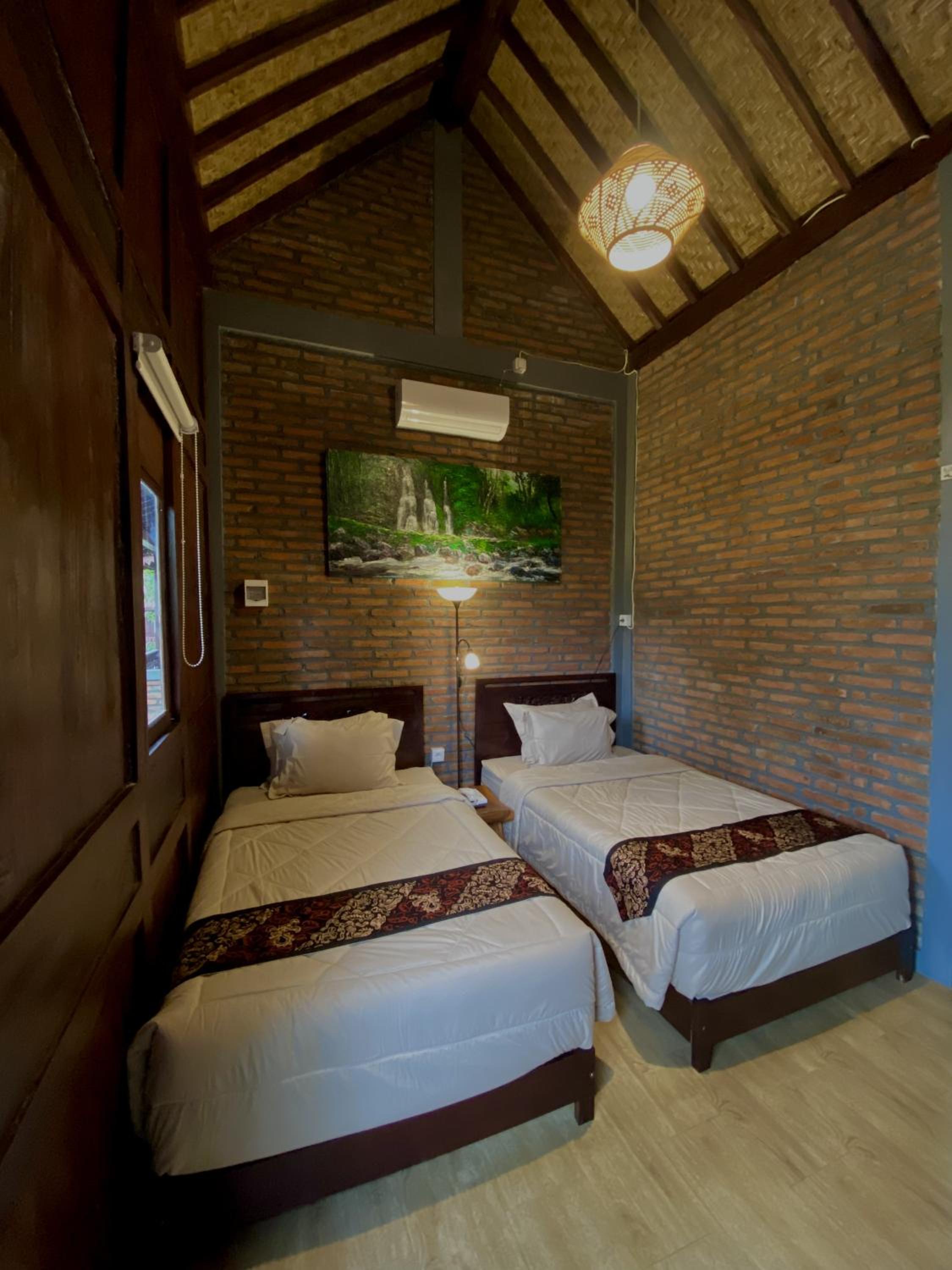 Deluxe Twin Room photo 1