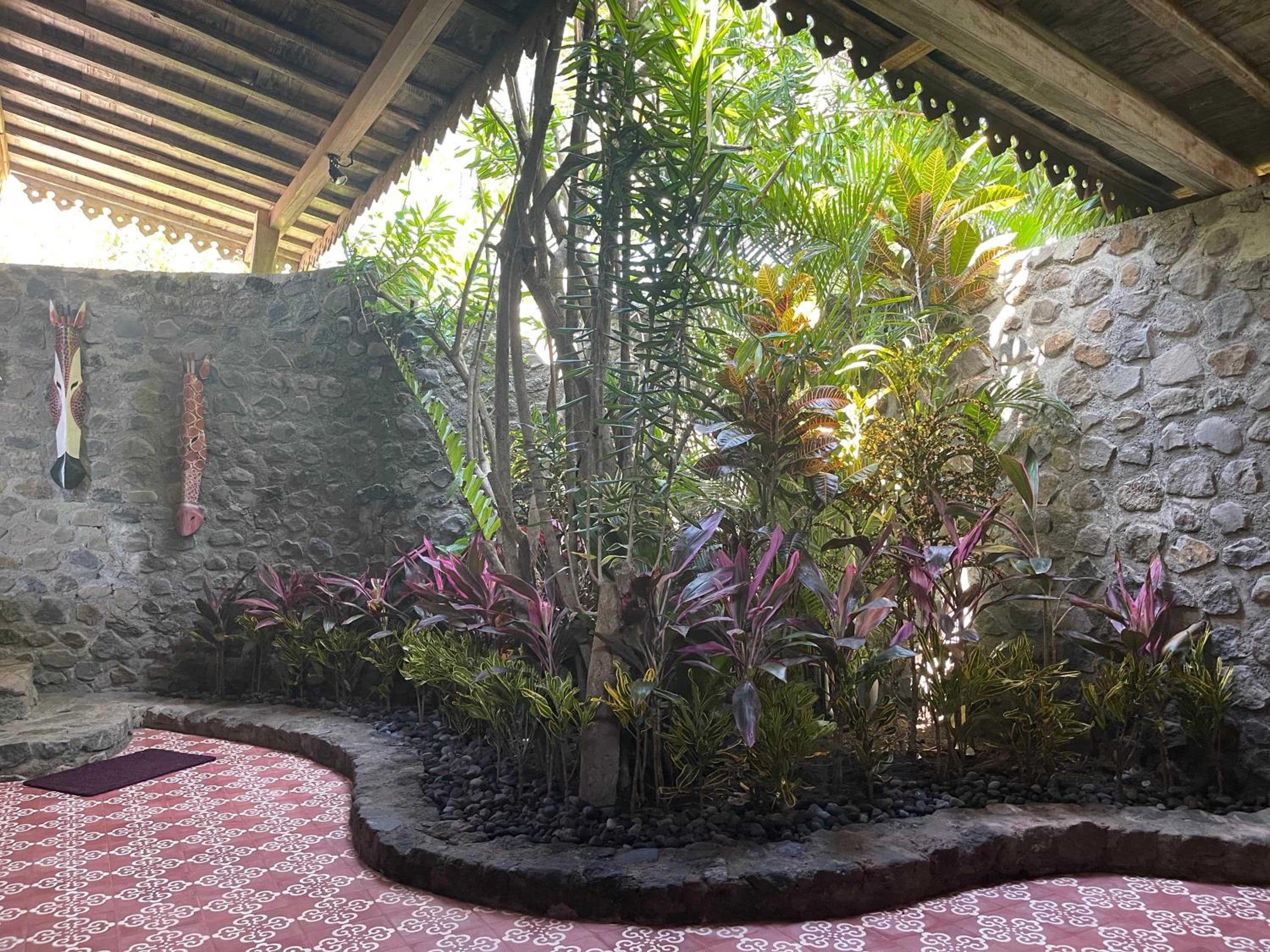 Bungalow with Sea View - Photo 20