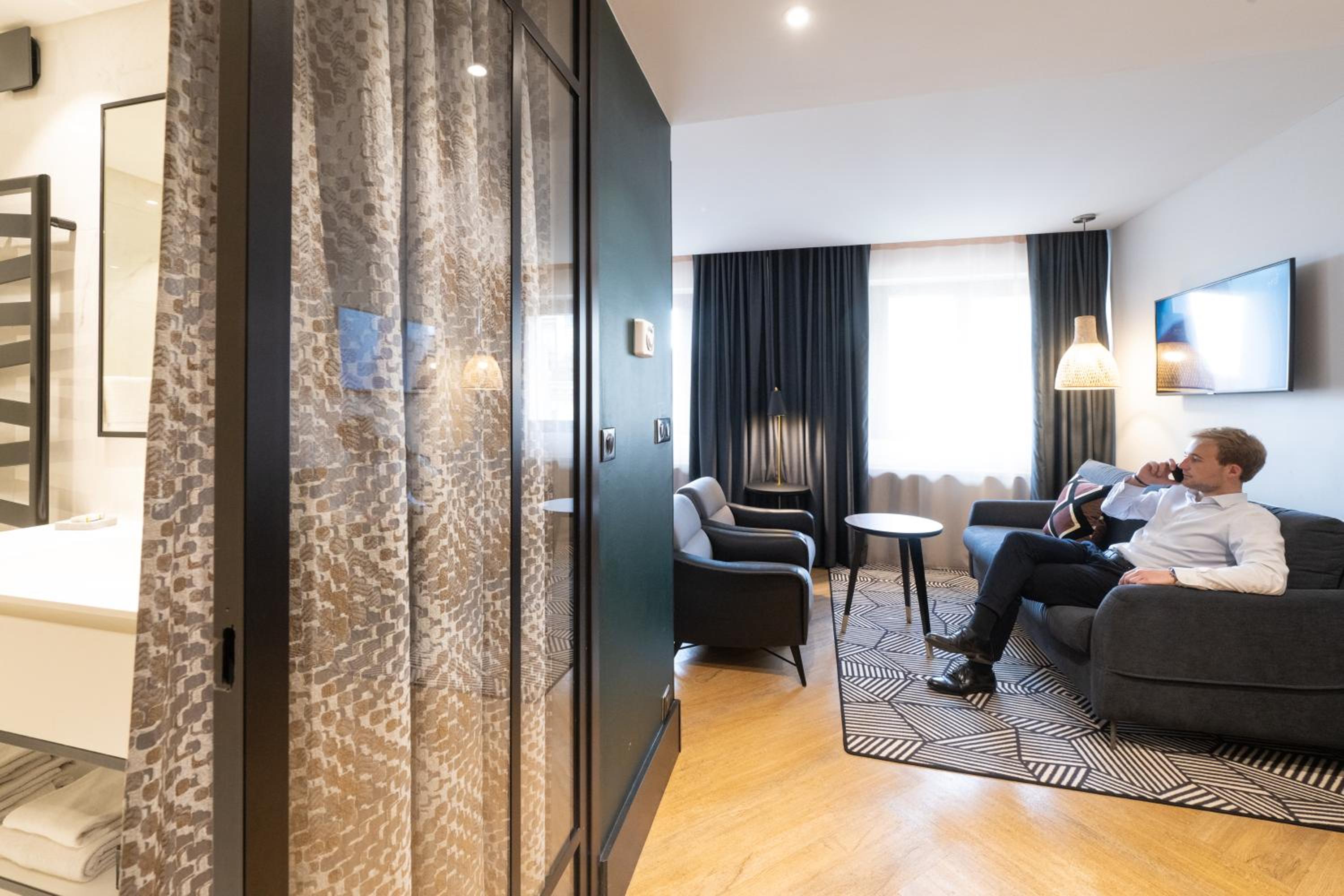 Junior Suite - Photo 8
