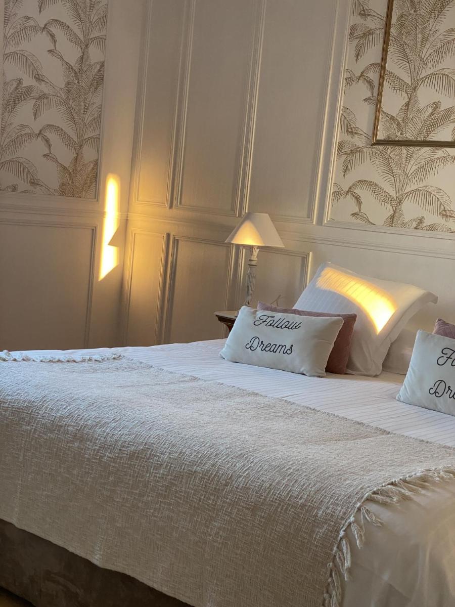 Suite with Garden View - Photo 1