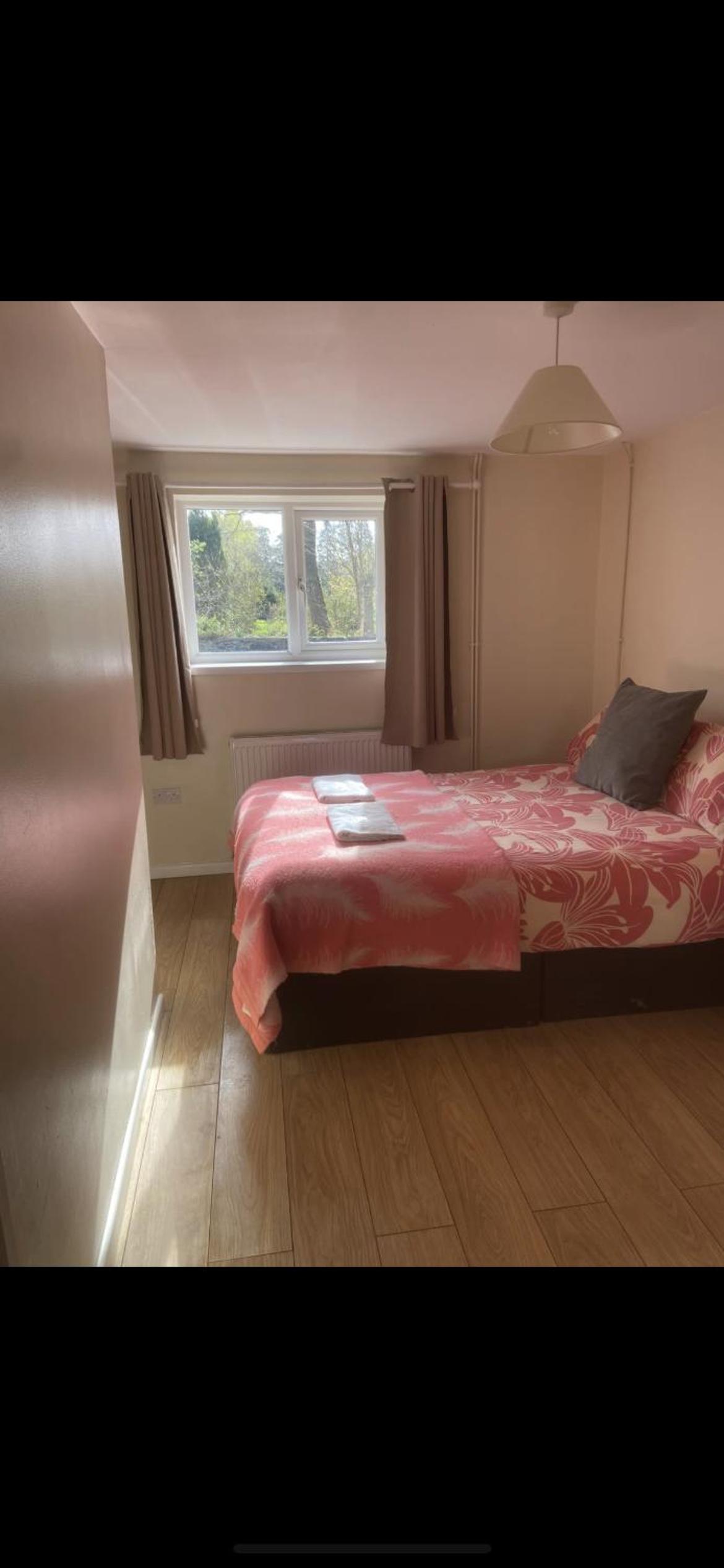 Double Room with Private Bathroom - Photo 1