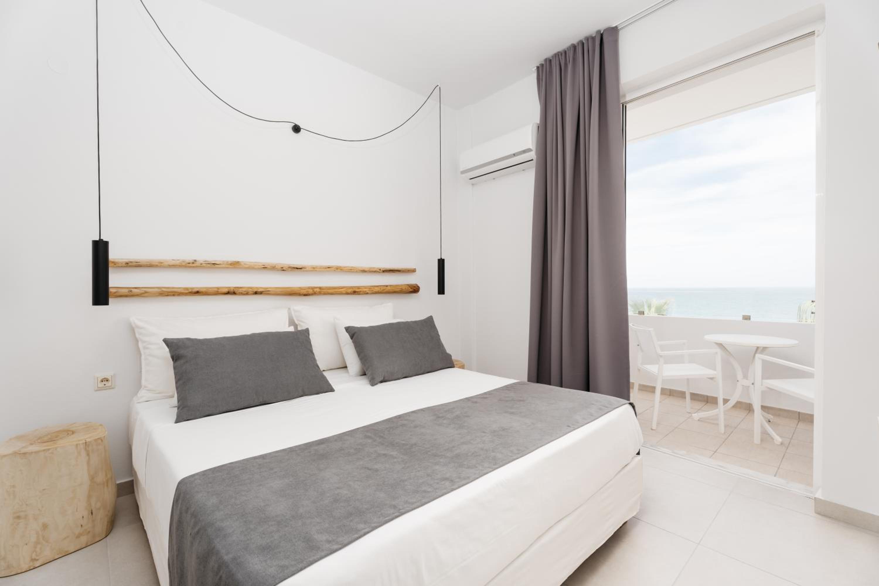 Classic Double Room with Sea View