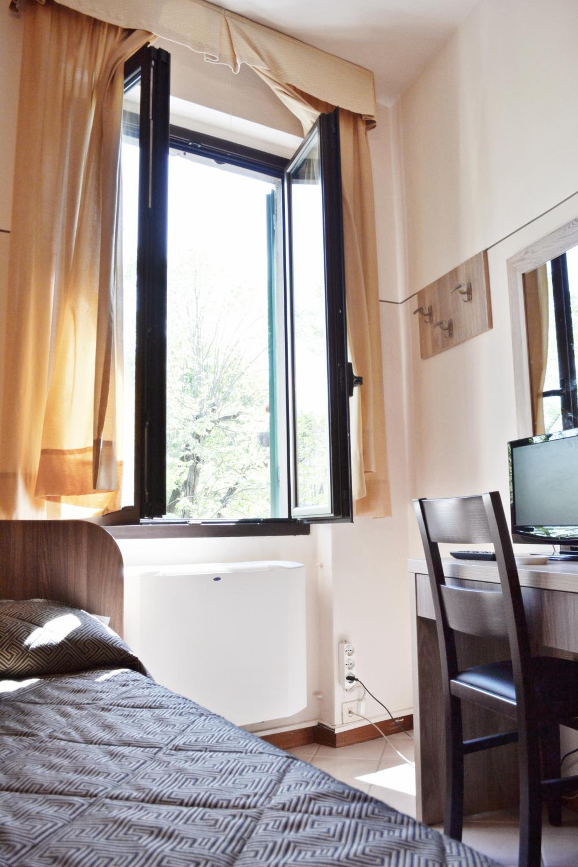 Economy Single Room photo 2