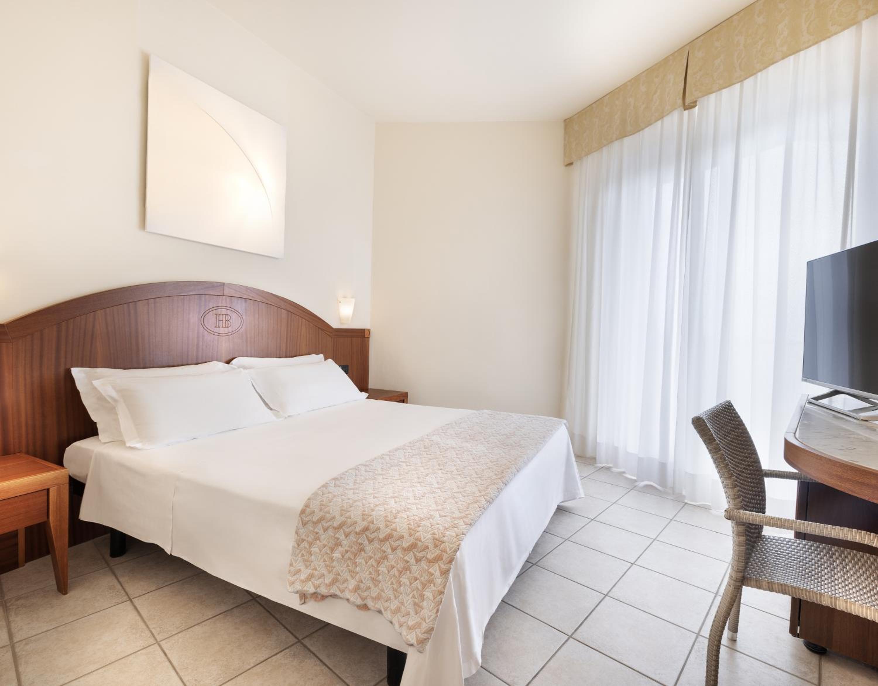 Double Room with Sea View photo 1