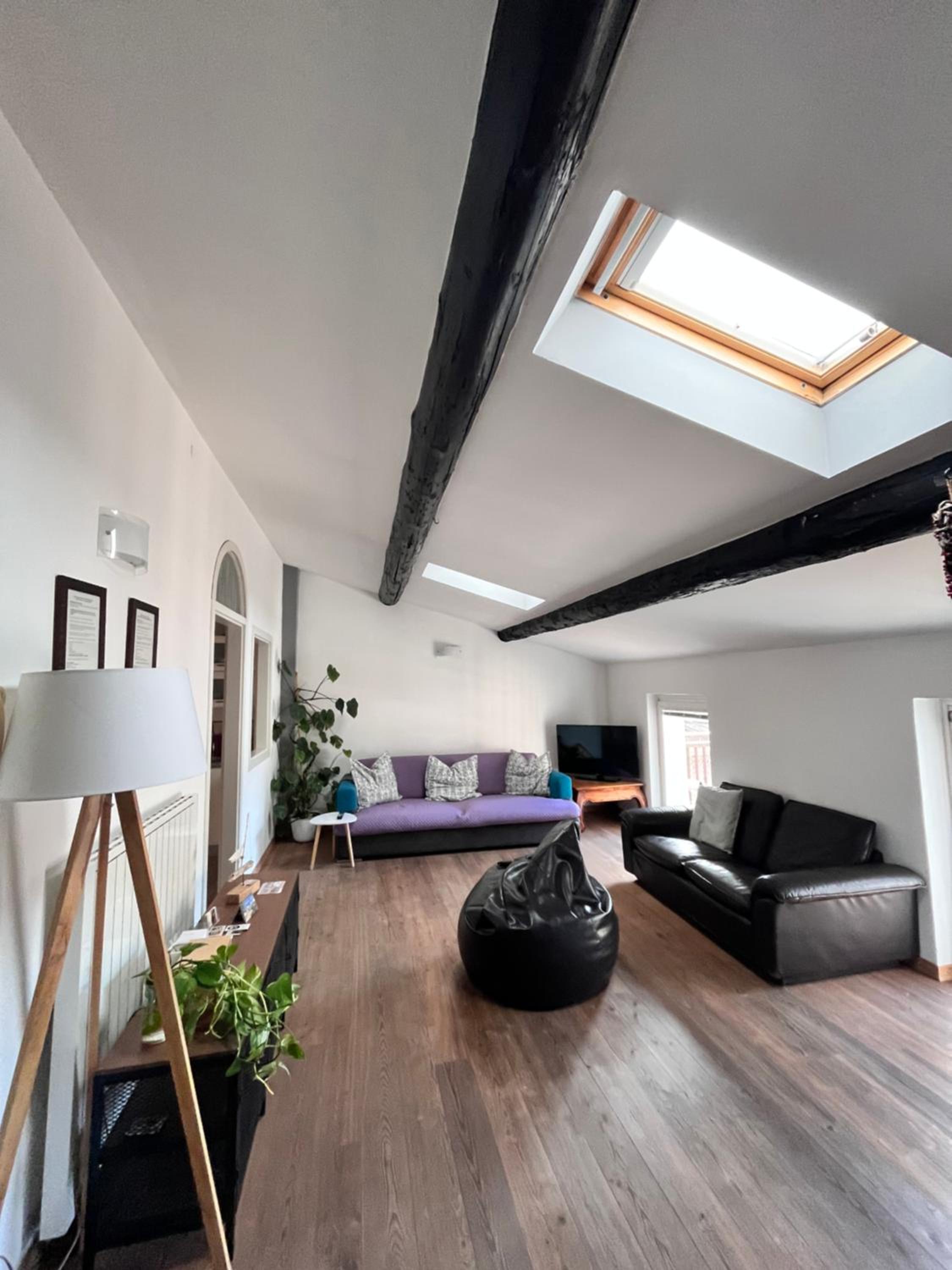 Two-Bedroom Apartment - Split Level