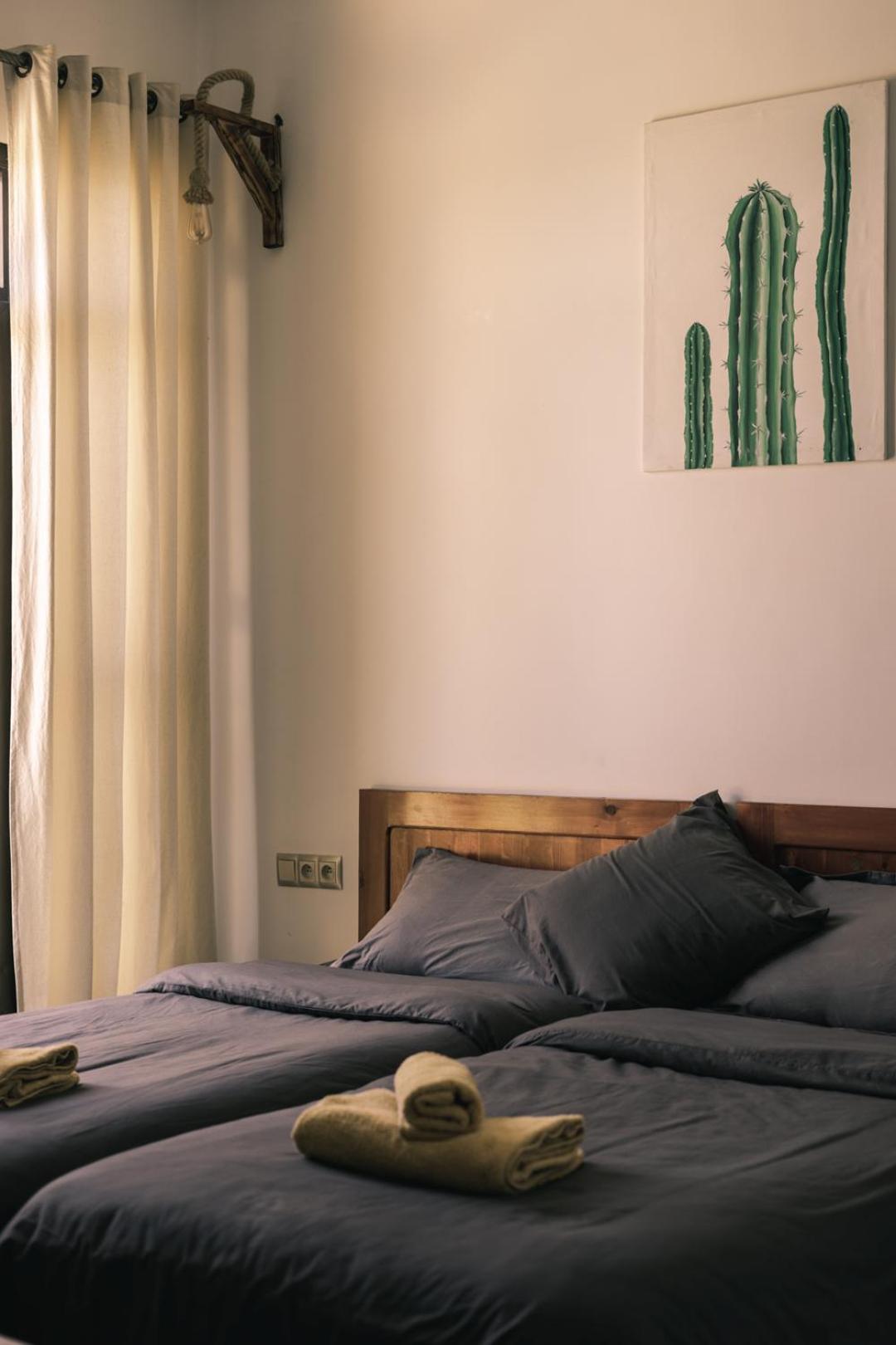 Double or Twin Room with Pool View - Photo 1