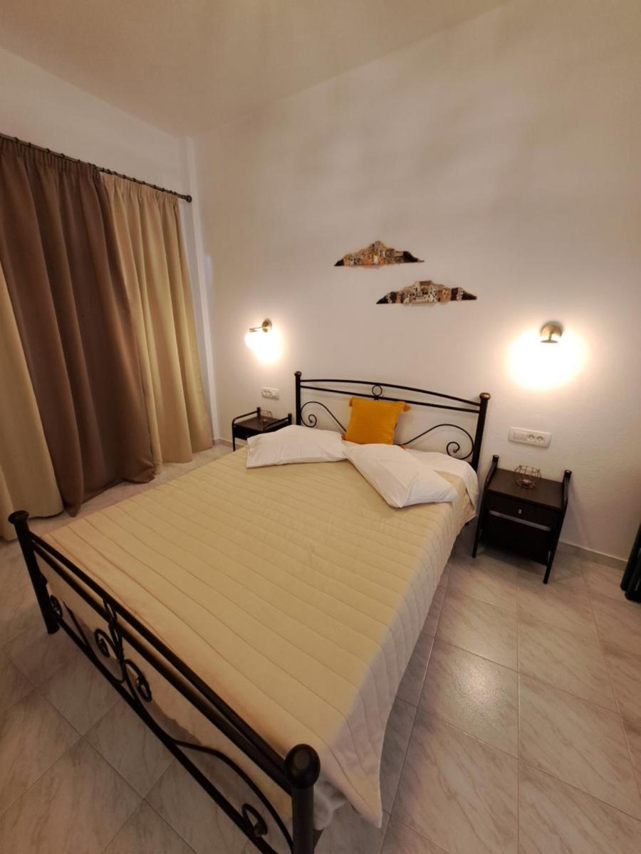 Double or Twin Room photo 3
