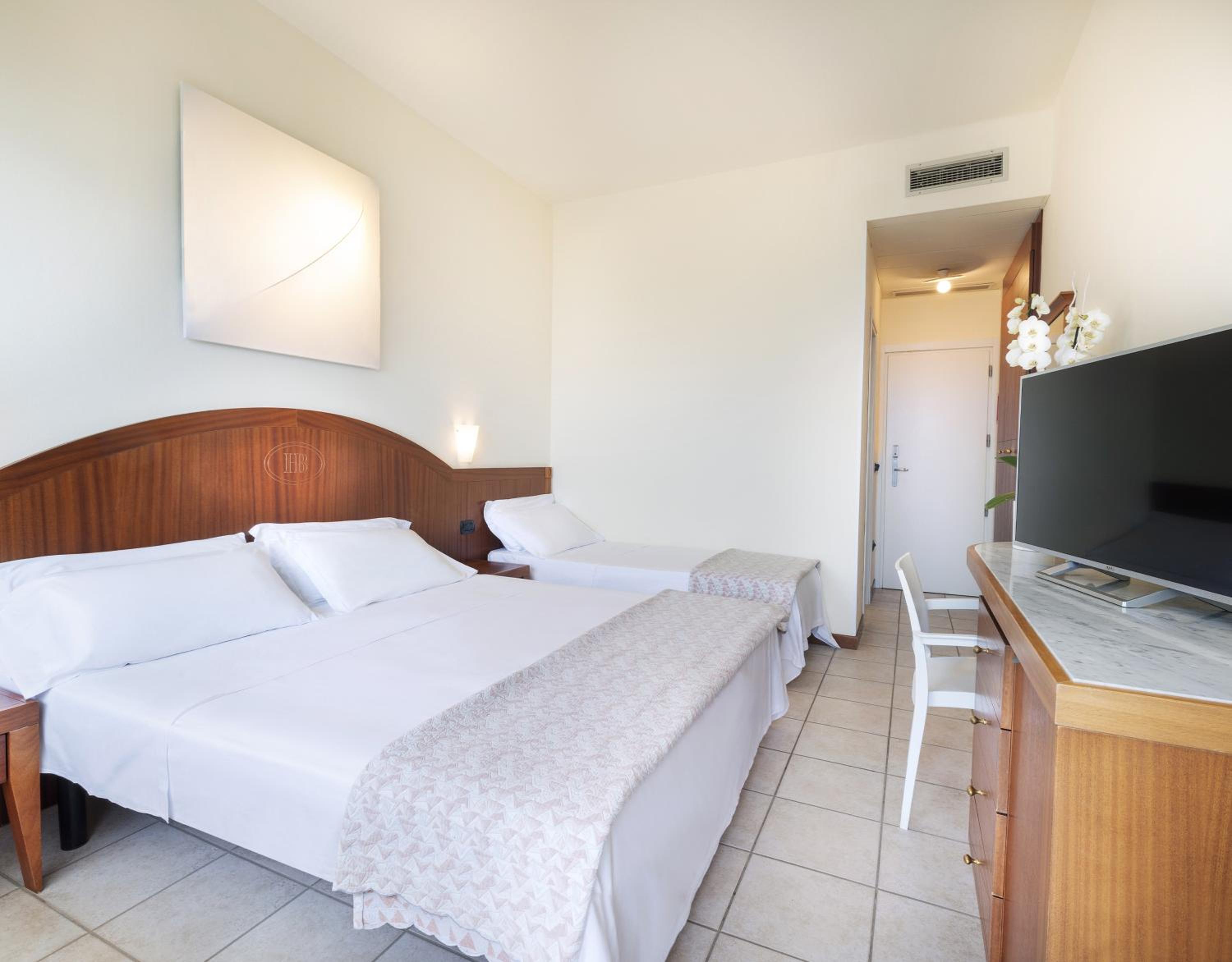 Comfort Triple Room photo 2