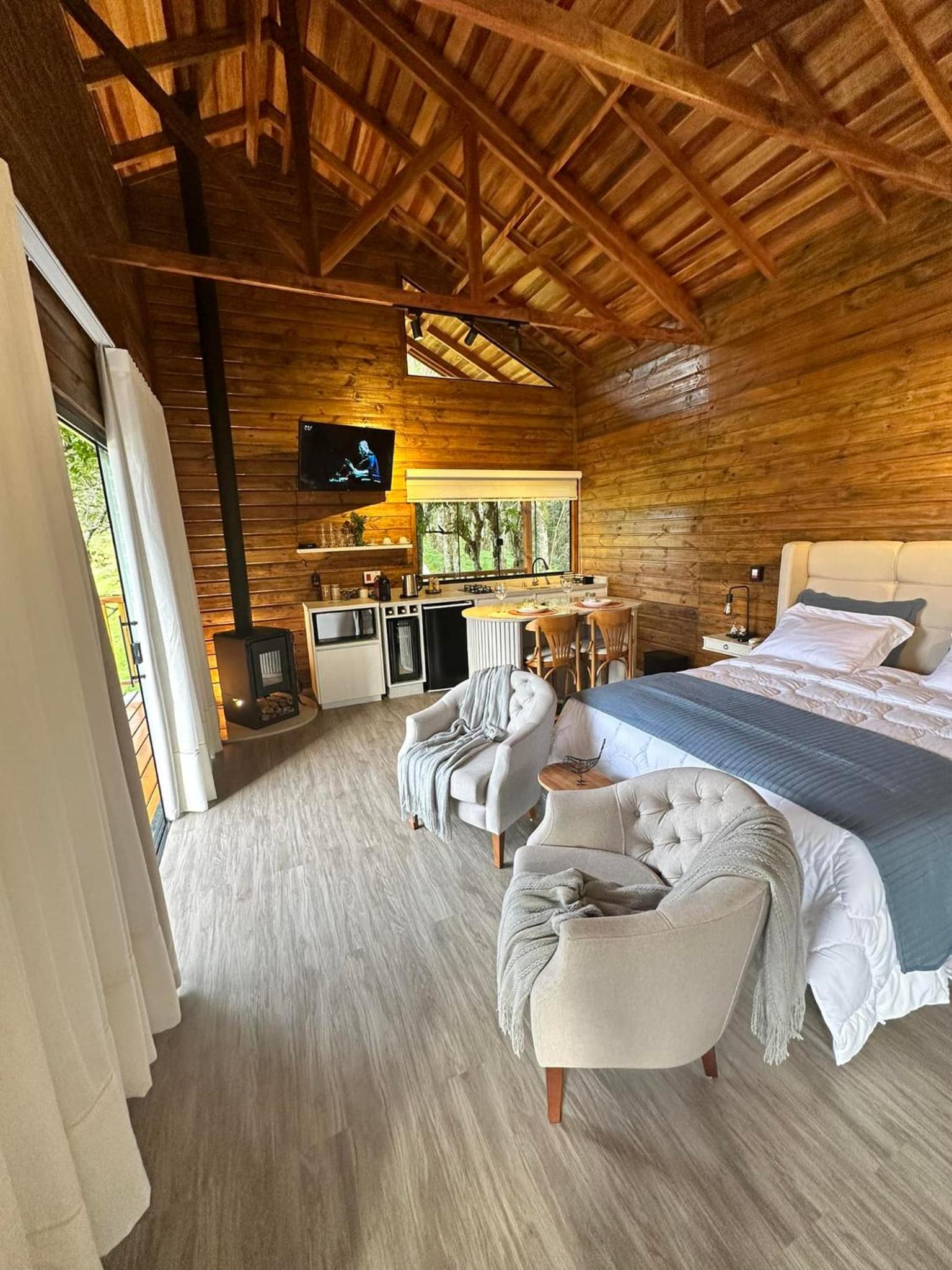 One-Bedroom Chalet photo 3