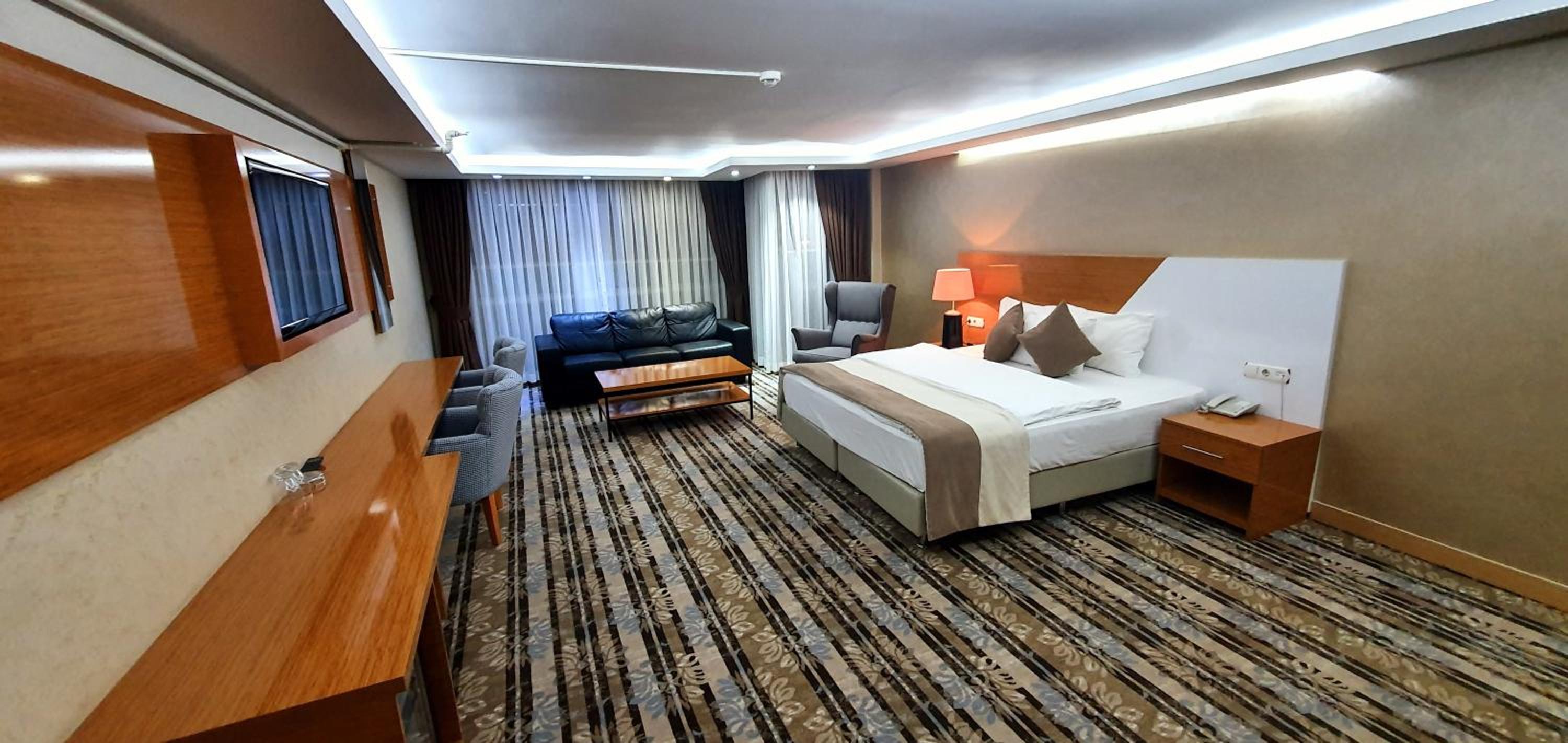 Junior Suite - Photo 8