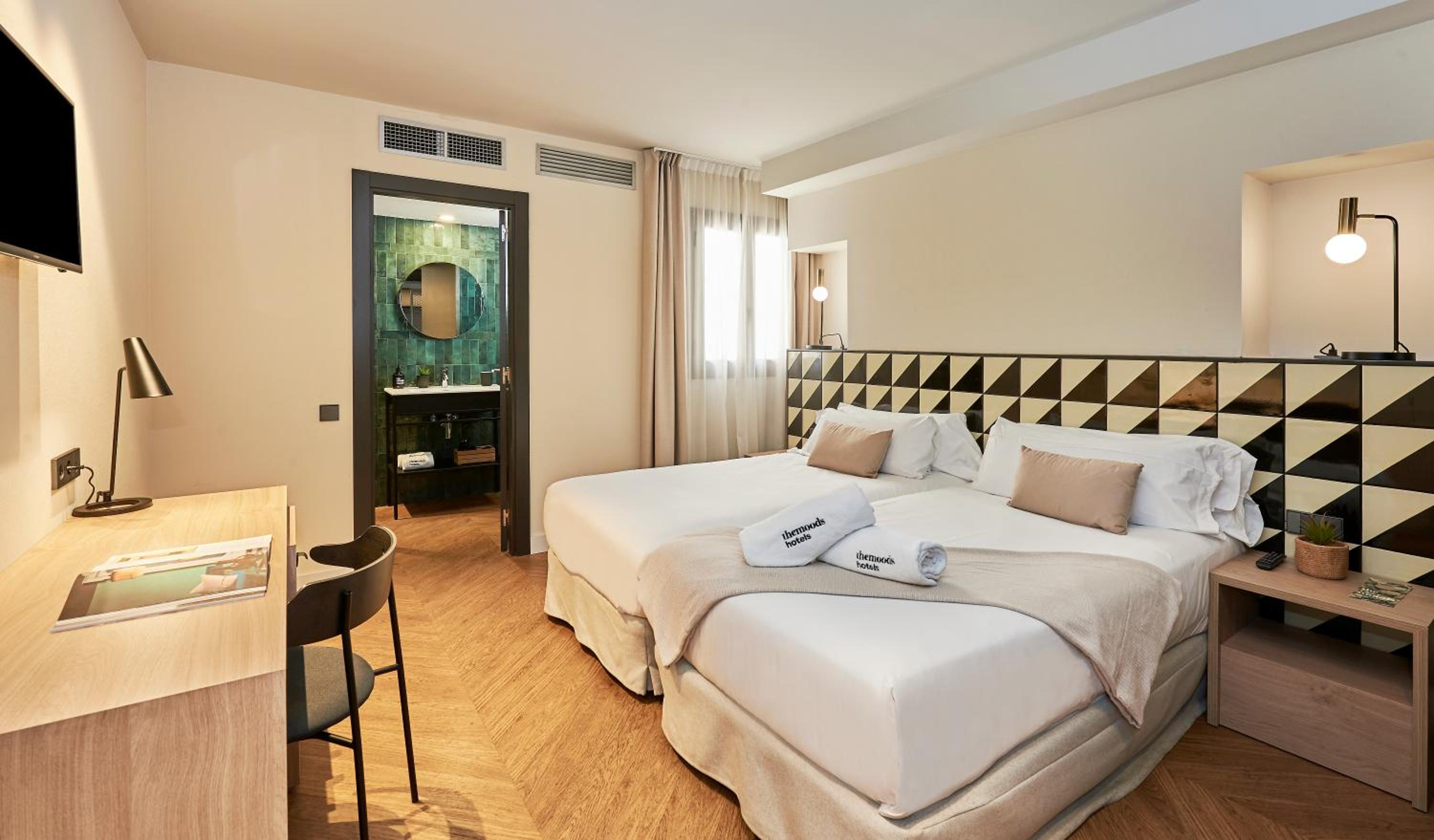 Habitación Doble Estándar o con Dos Camas Individuales.