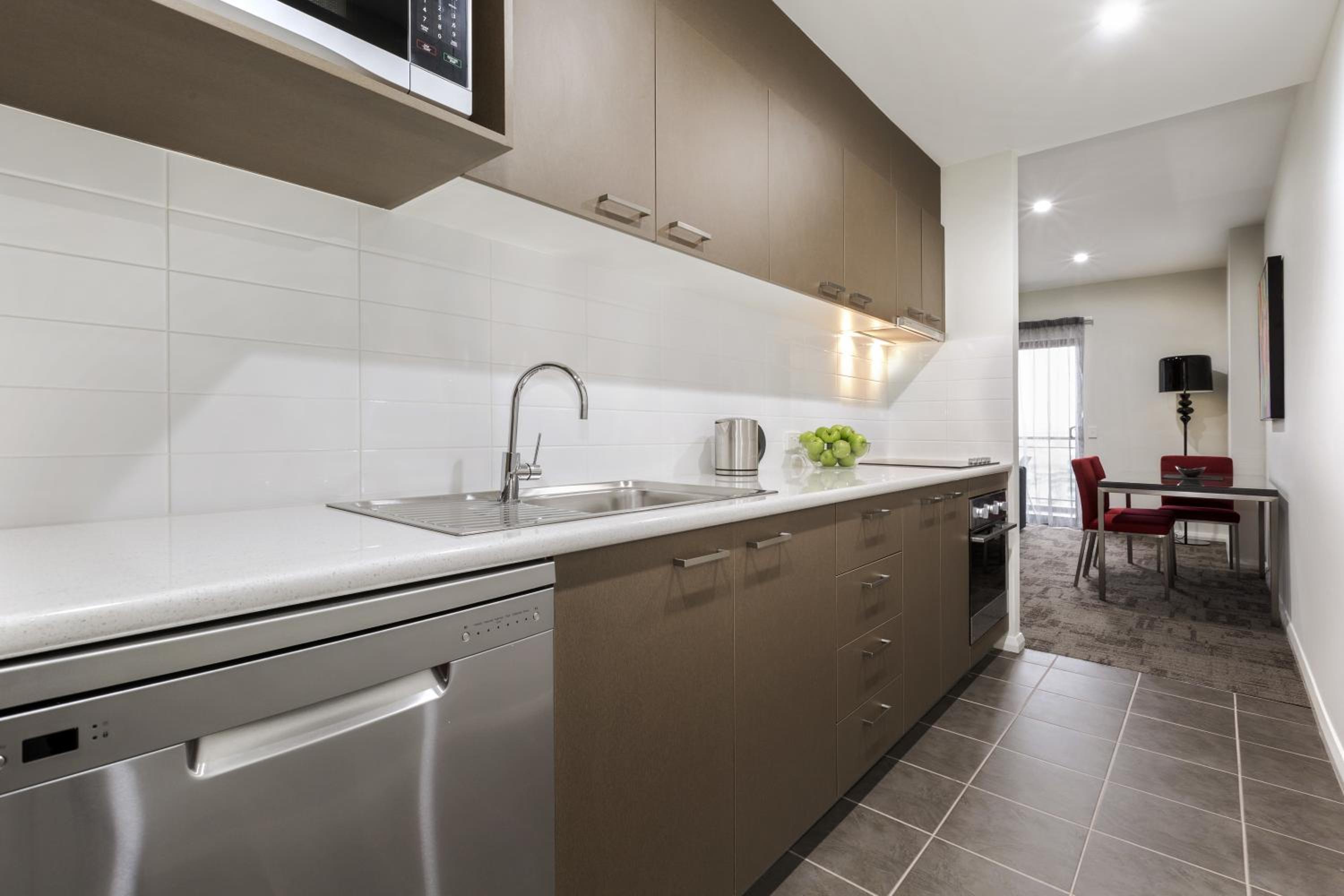 Two-Bedroom Deluxe Apartment with Balcony photo 3