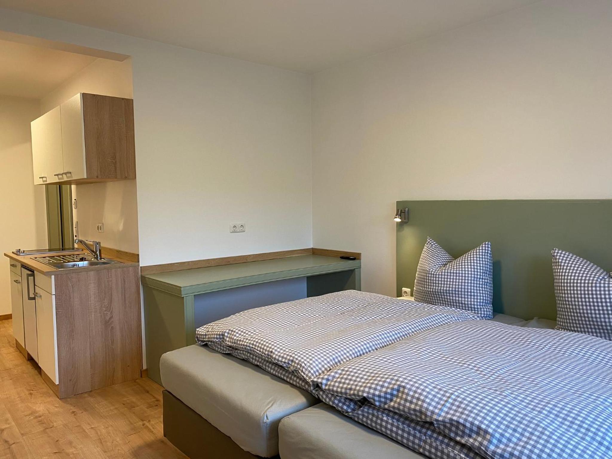 Premium-Zimmer mit Küche photo 3