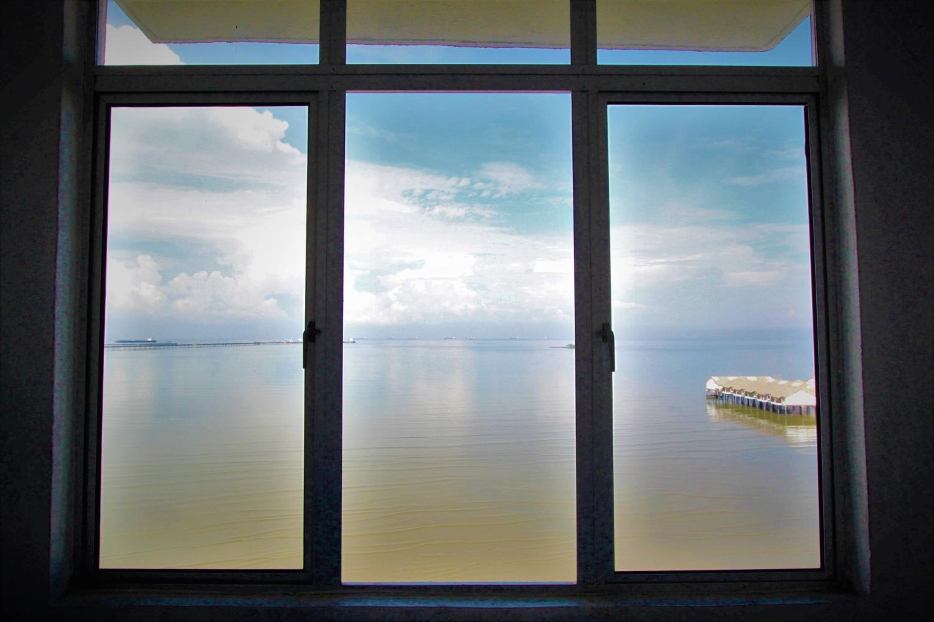 Three-Bedroom Apartment with Ocean View photo 3