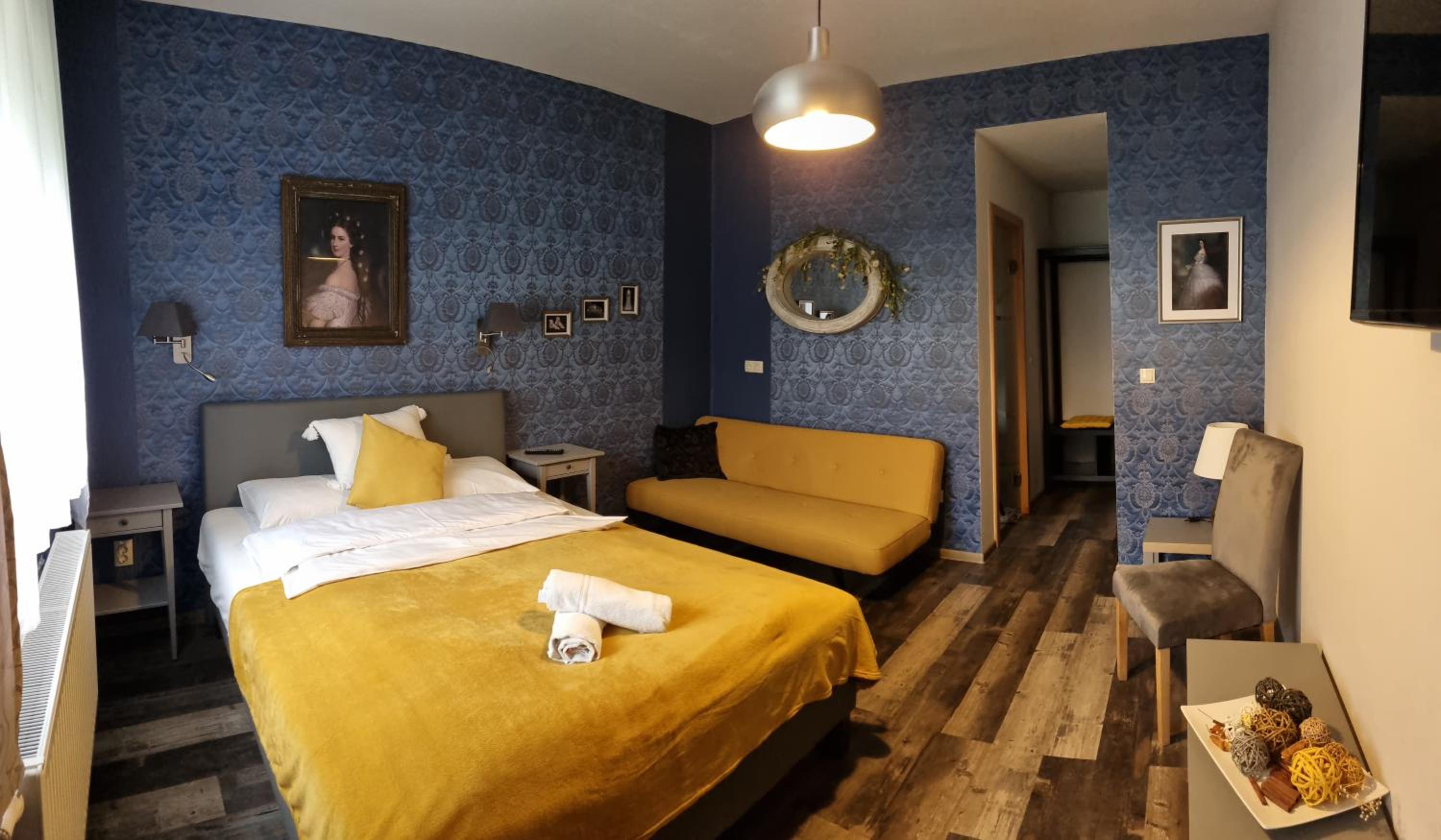 Standard Double Room photo 2