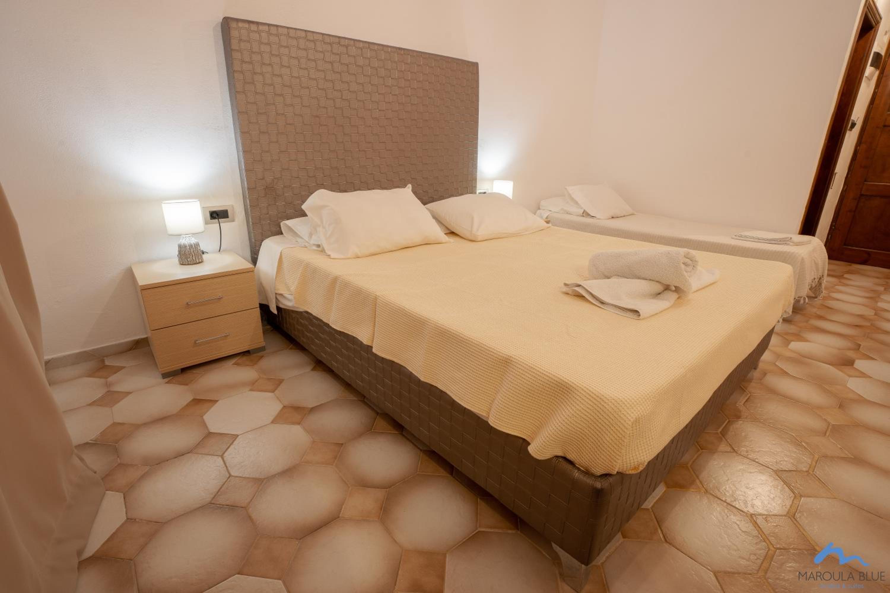 Deluxe Double Room With Extra Bed