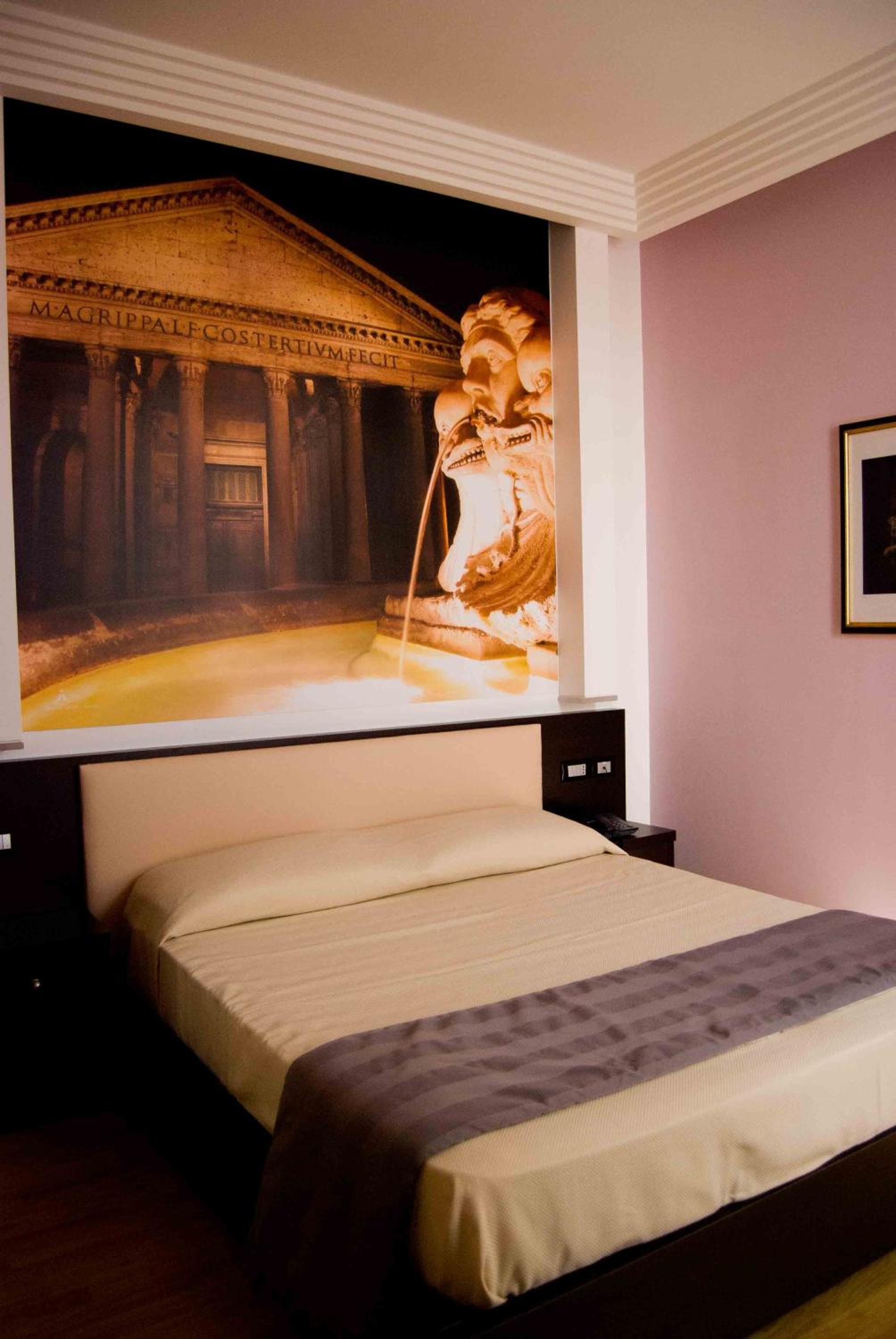 Double Room - Photo 12