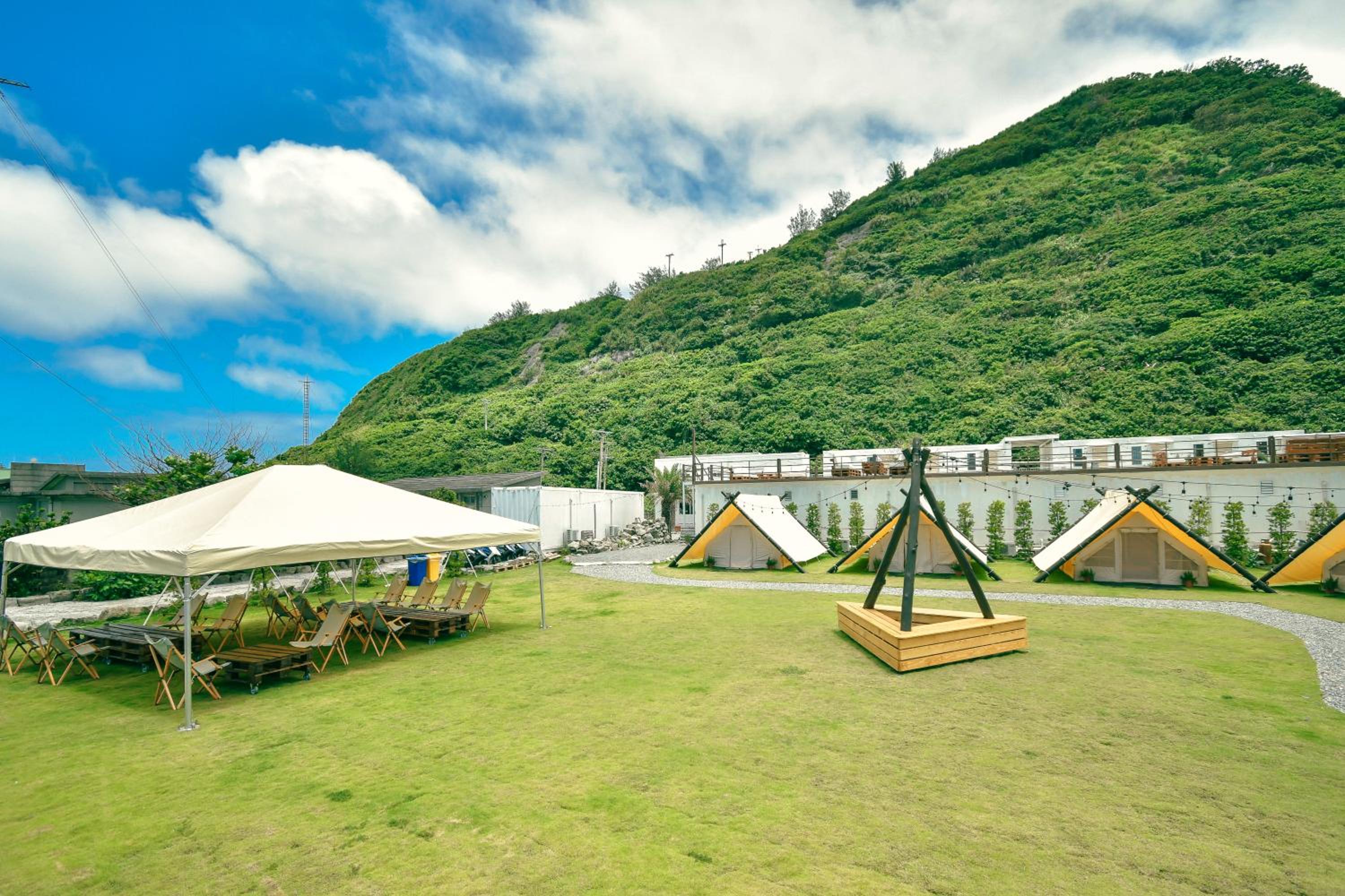 Tent - Photo 11