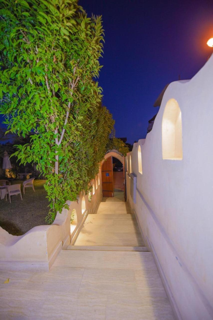 Villa photo 3