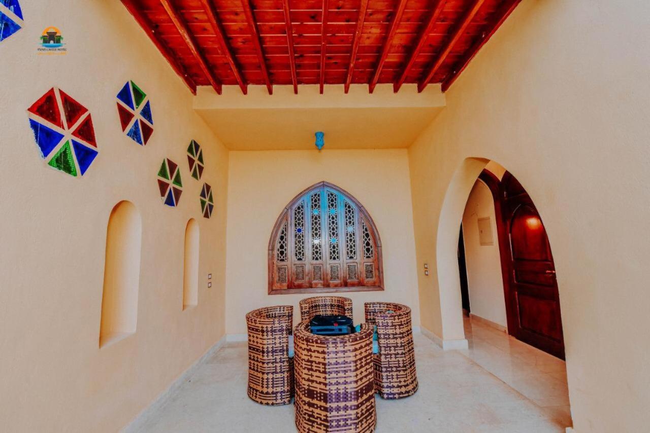 Villa photo 2