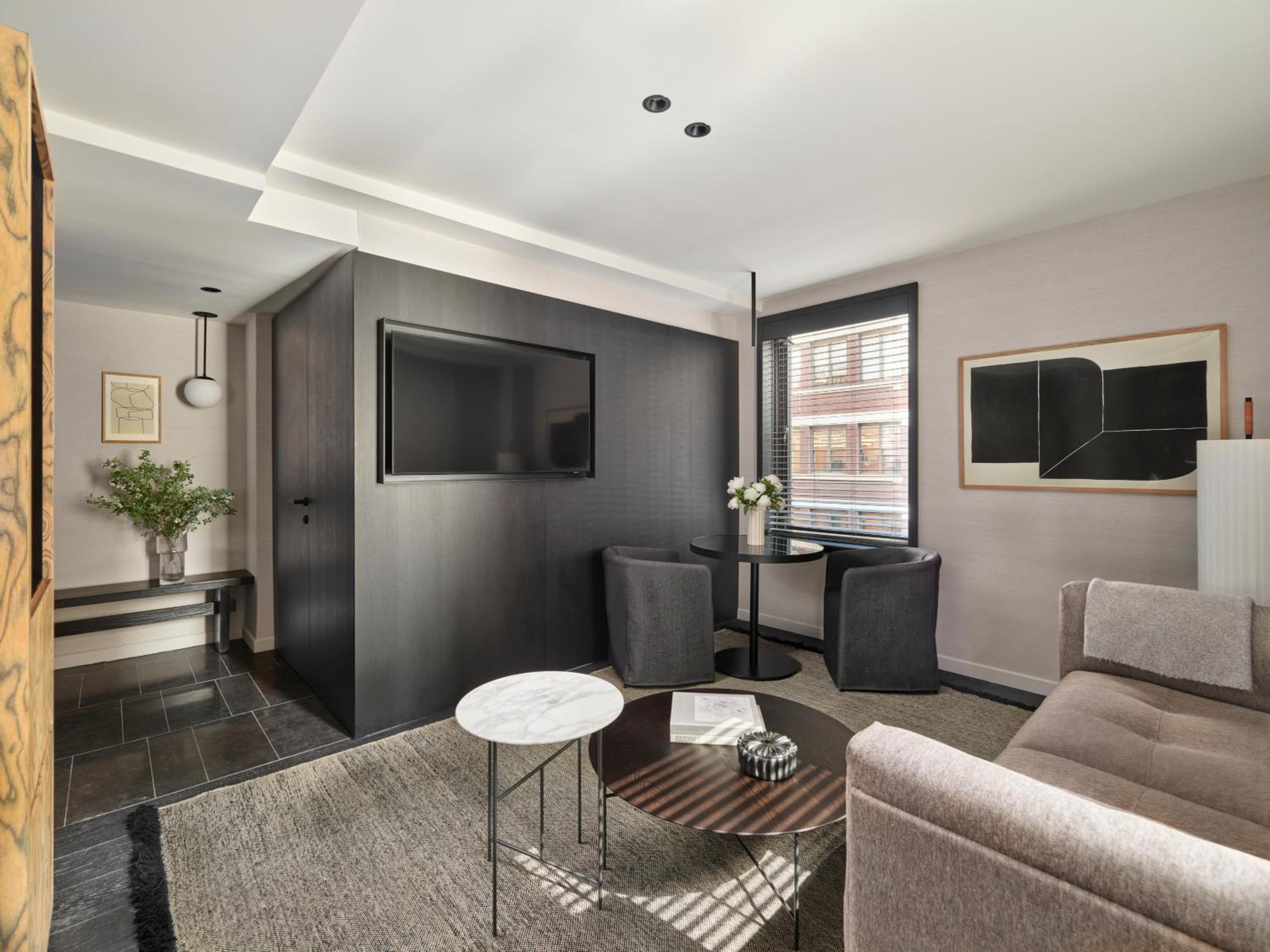 Nomad Suite