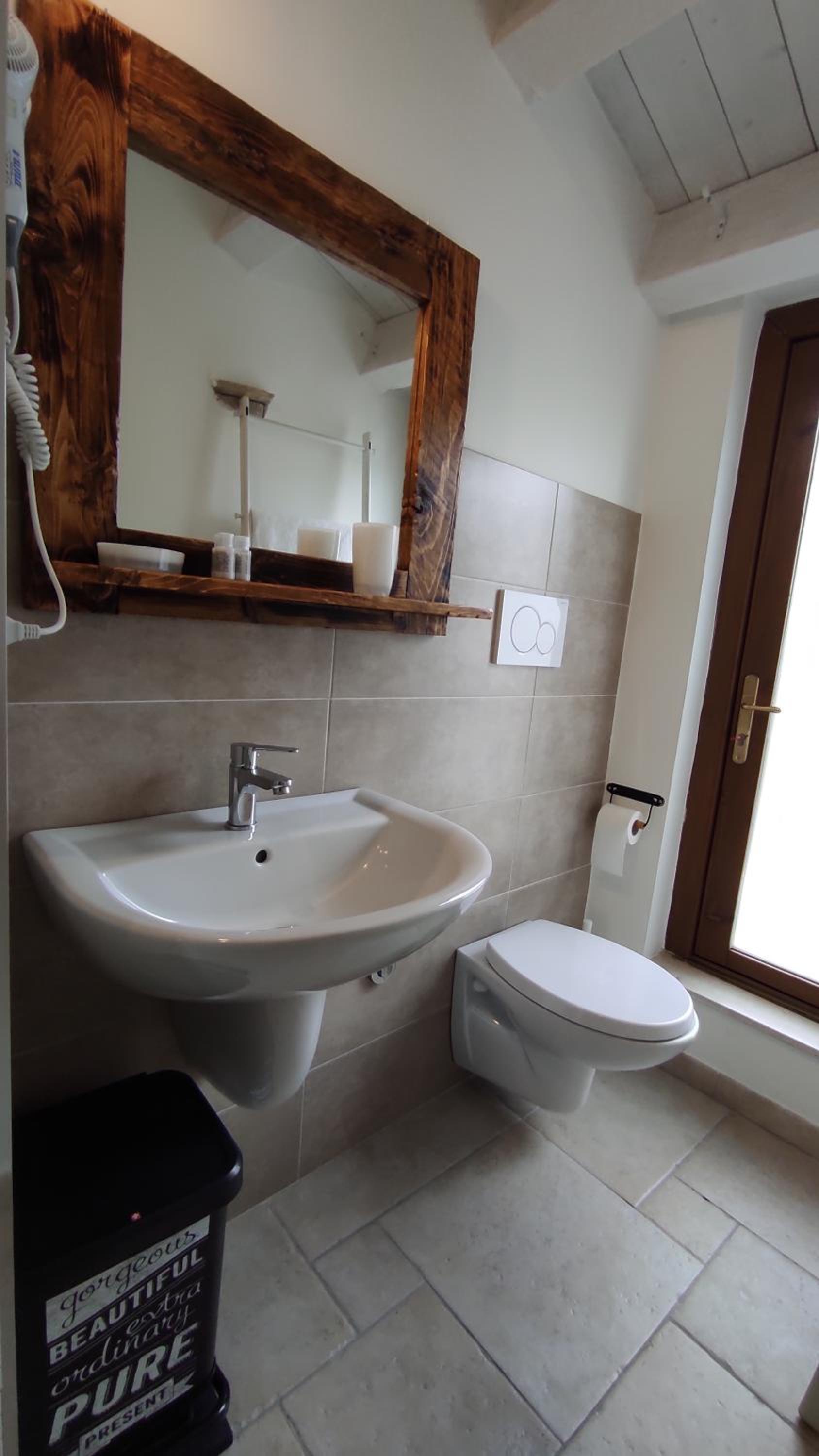 Small Double Room photo 2