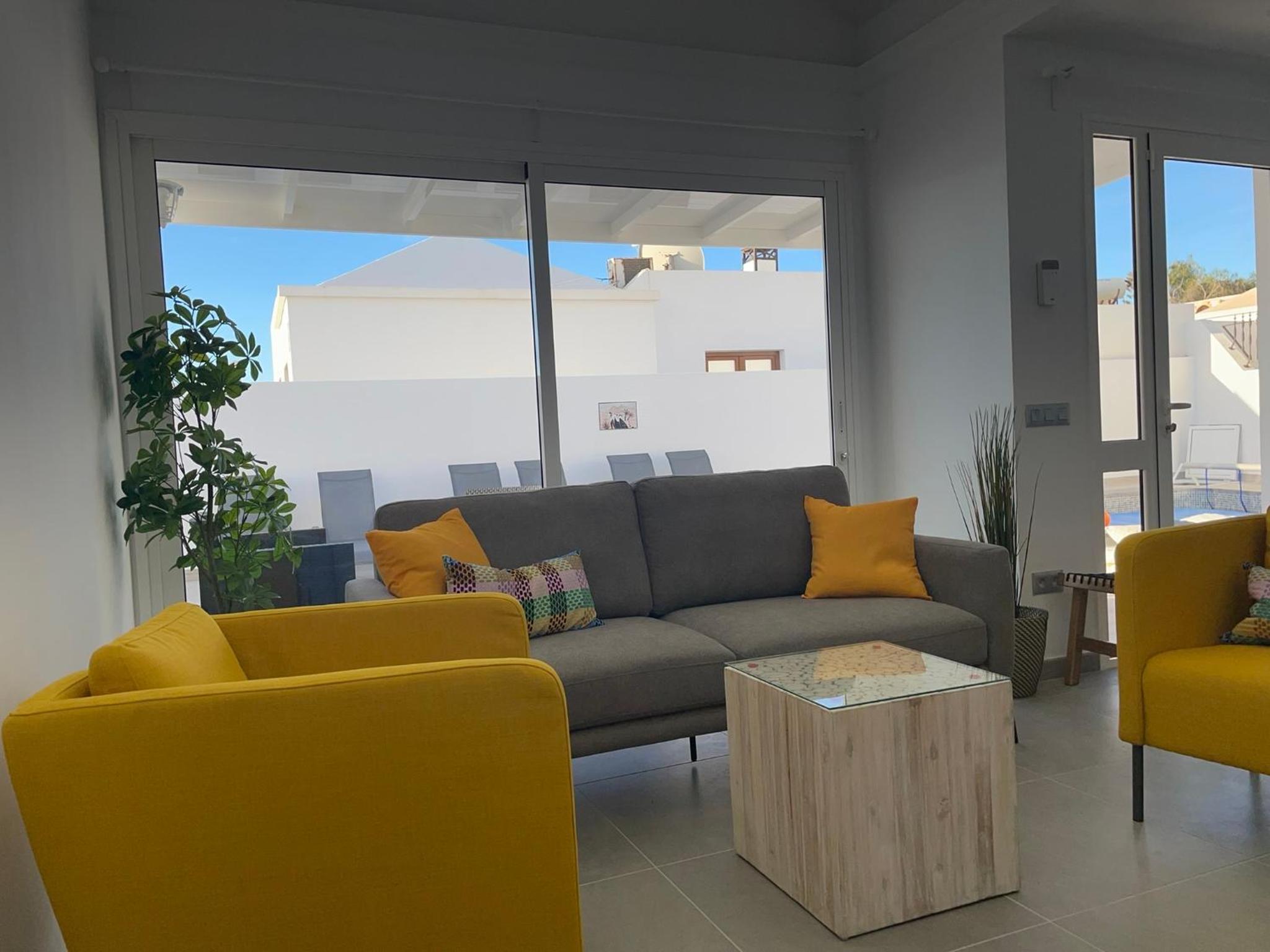 Villa de Tres Habitaciones