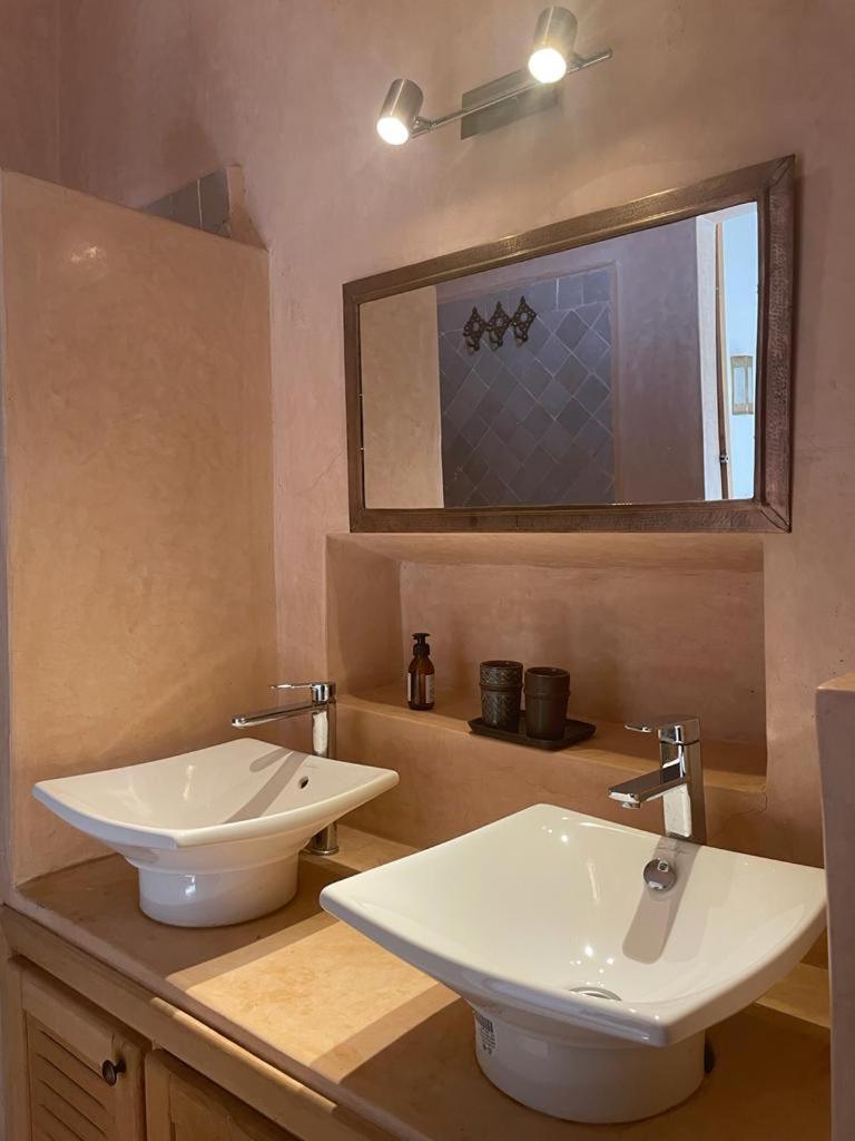 Double or Twin Room photo 3