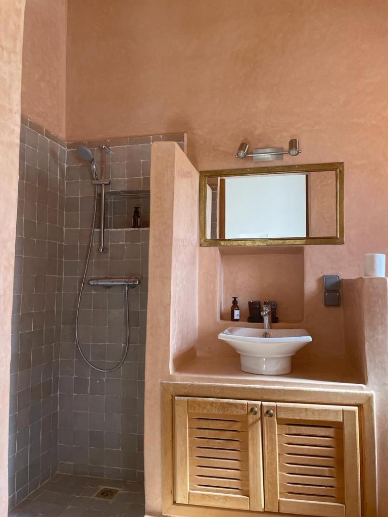 Double or Twin Room photo 3