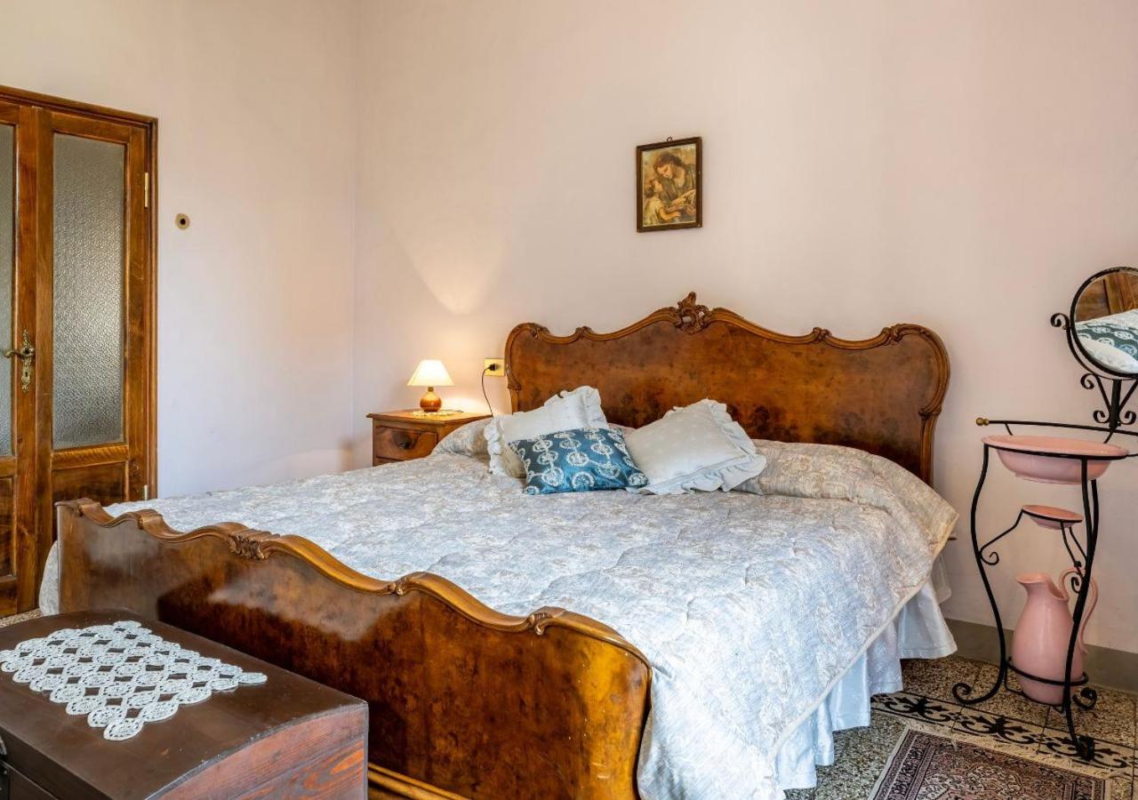 Three-Bedroom Apartment - Photo 8